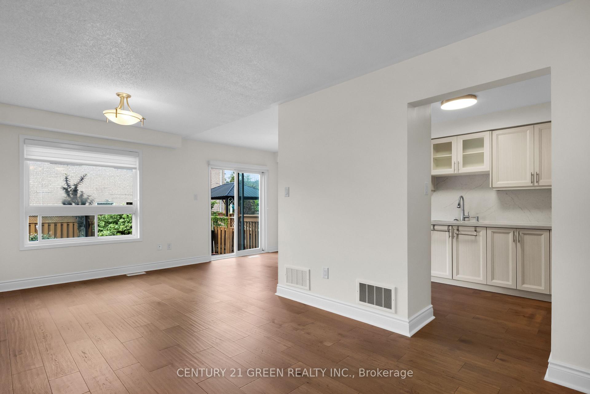 Photo 7 of 3081 Hawktail Crescent, Mississauga, Churchill Meadows — HOMEH