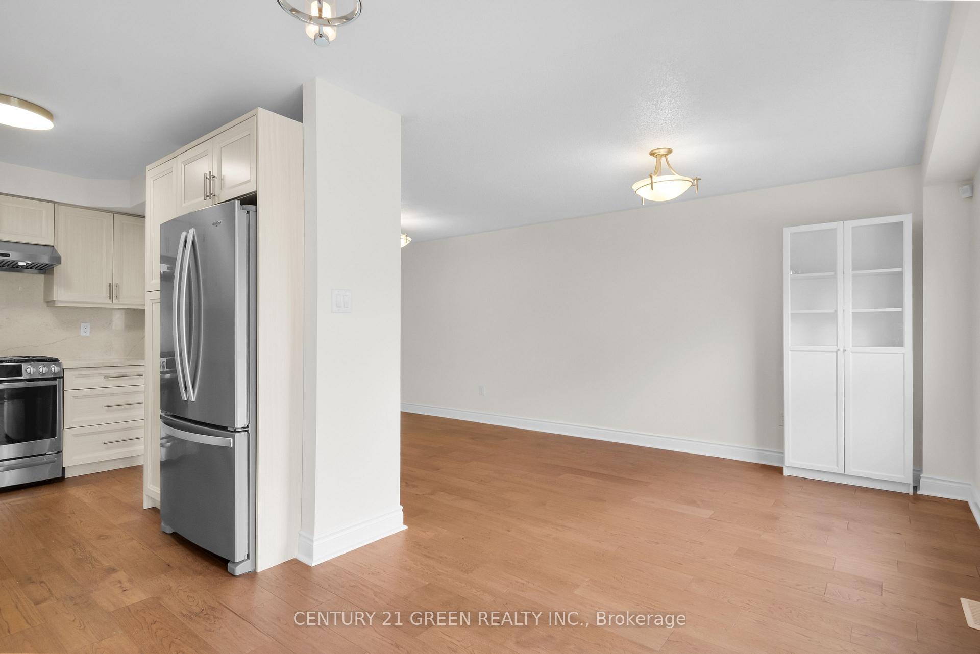 Photo 10 of 3081 Hawktail Crescent, Mississauga, Churchill Meadows — HOMEH