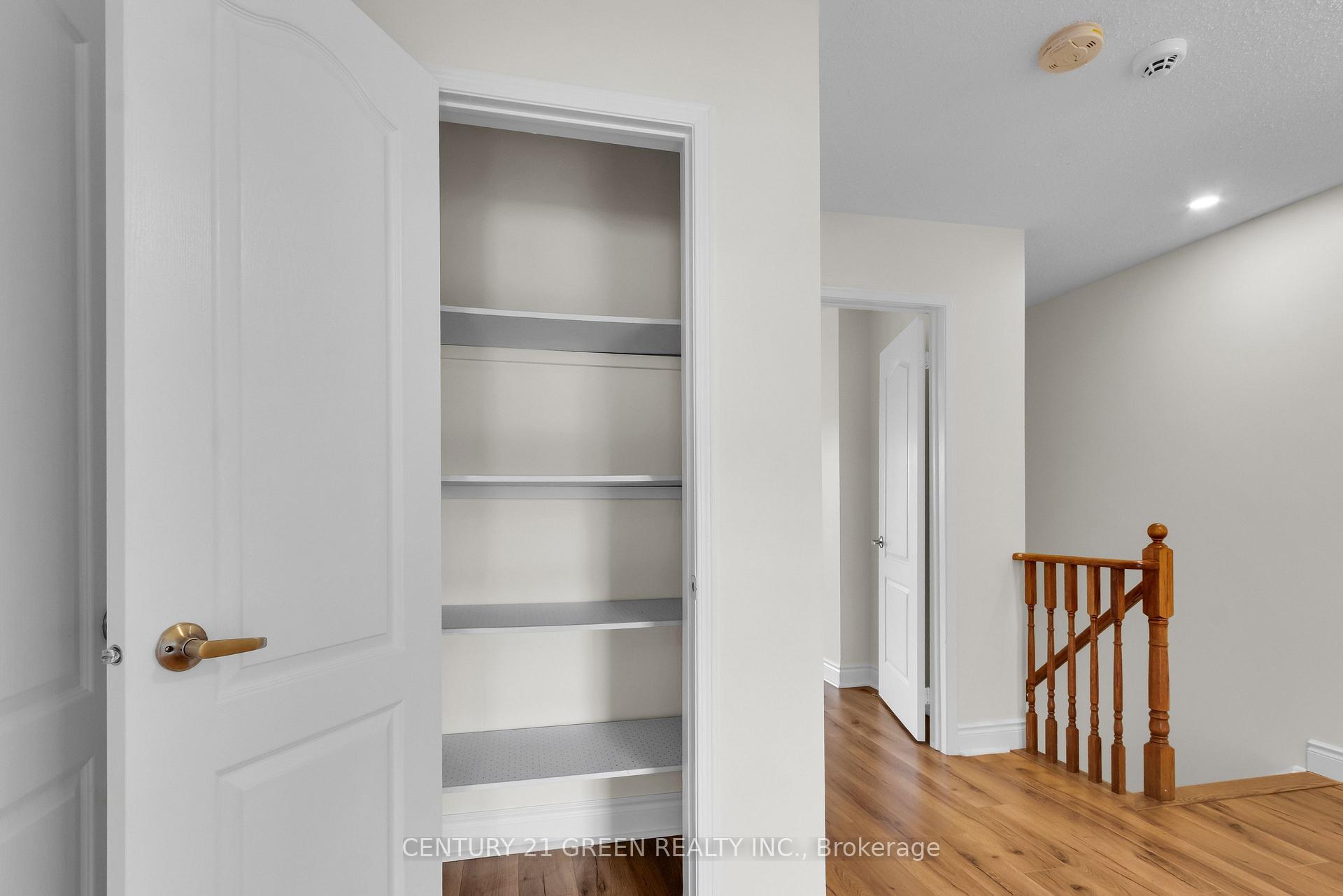 Photo 35 of 3081 Hawktail Crescent, Mississauga, Churchill Meadows — HOMEH