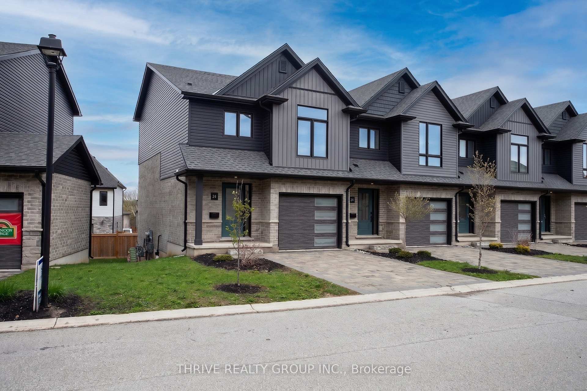 Photo 2 of Unit 24, 2261 Linkway Boulevard, London, South A — HOMEH