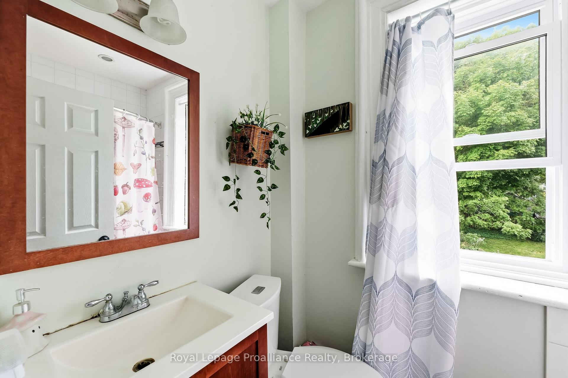 Photo 32 of 177 Stuart Street, Cobourg — HOMEH