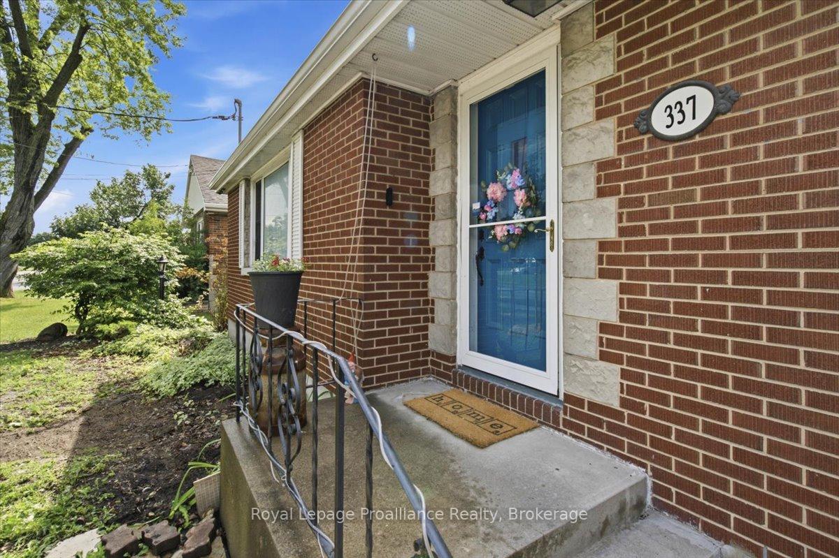 Photo 4 of 337 Bridge Street E, Belleville, Belleville Ward — HOMEH