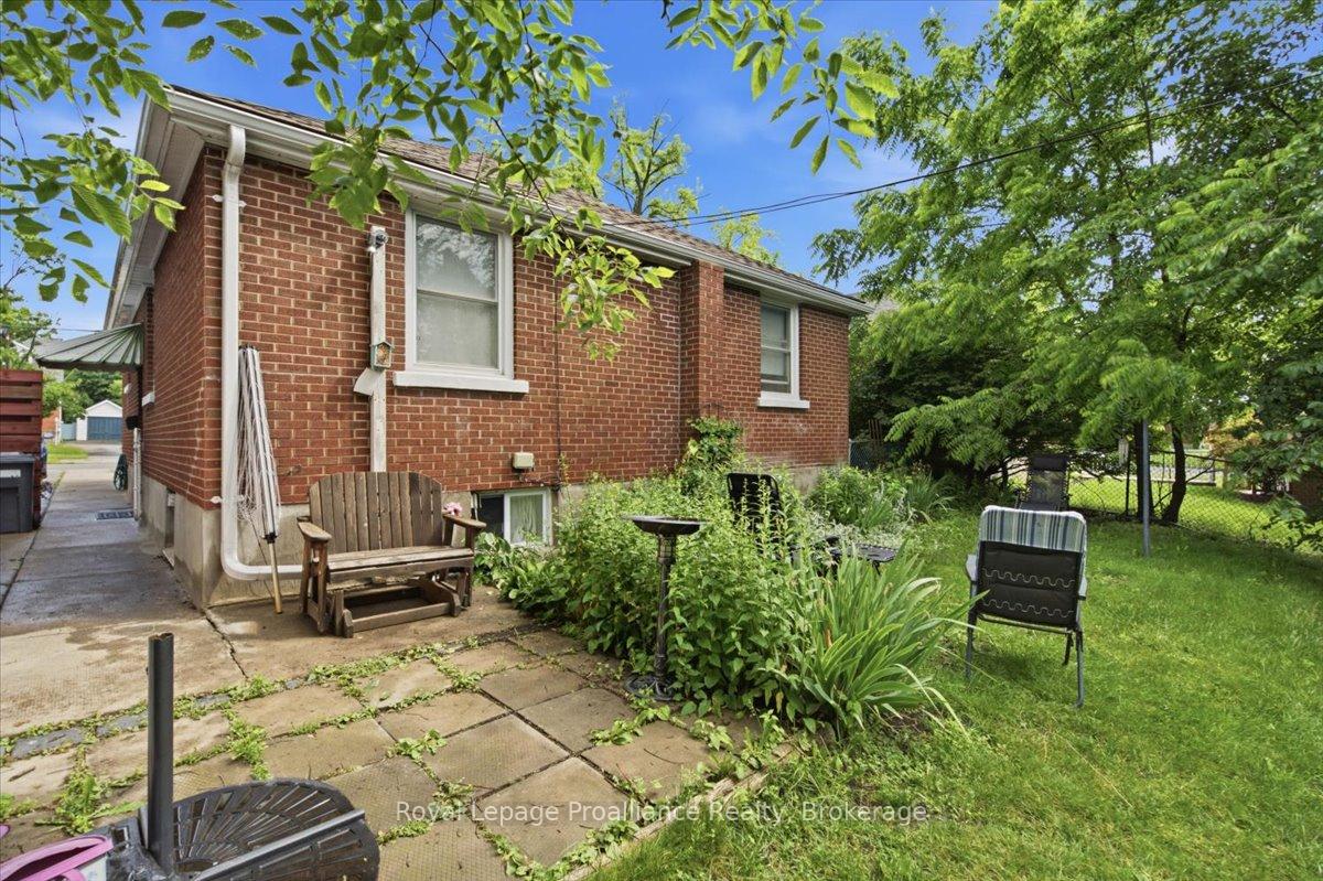 Photo 40 of 337 Bridge Street E, Belleville, Belleville Ward — HOMEH