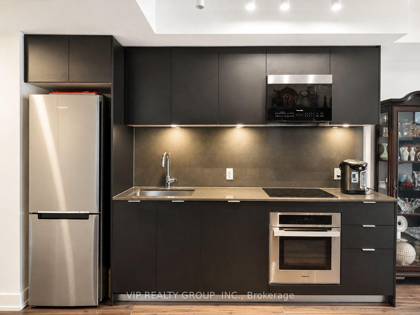 Photo 6 of Unit 816, 9 Clegg Road, Markham, Unionville — HOMEH