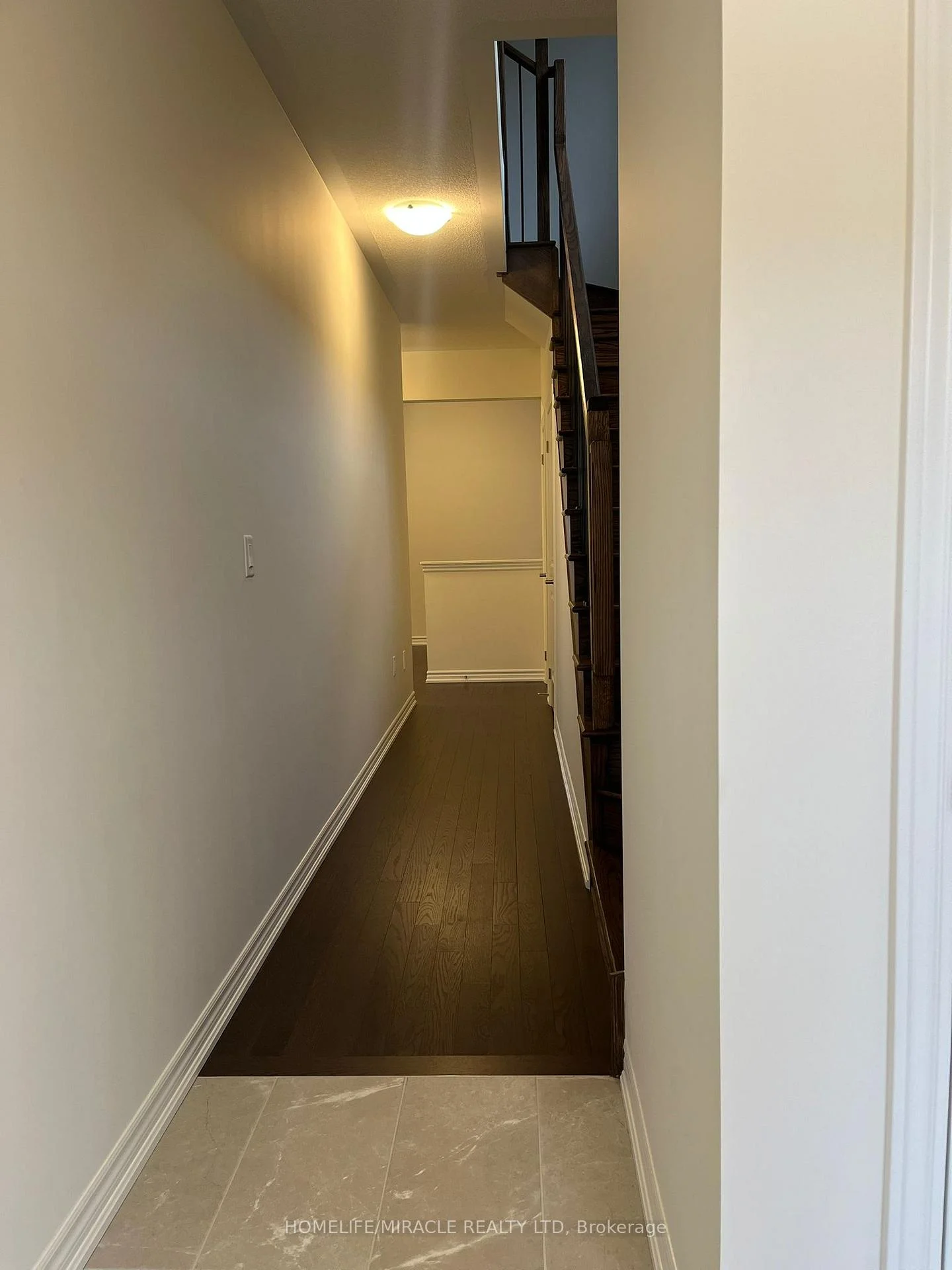 Photo 4 of Unit Bsmt, 24 Phoenix Boulevard, Barrie, Rural Barrie Southeast — HOMEH