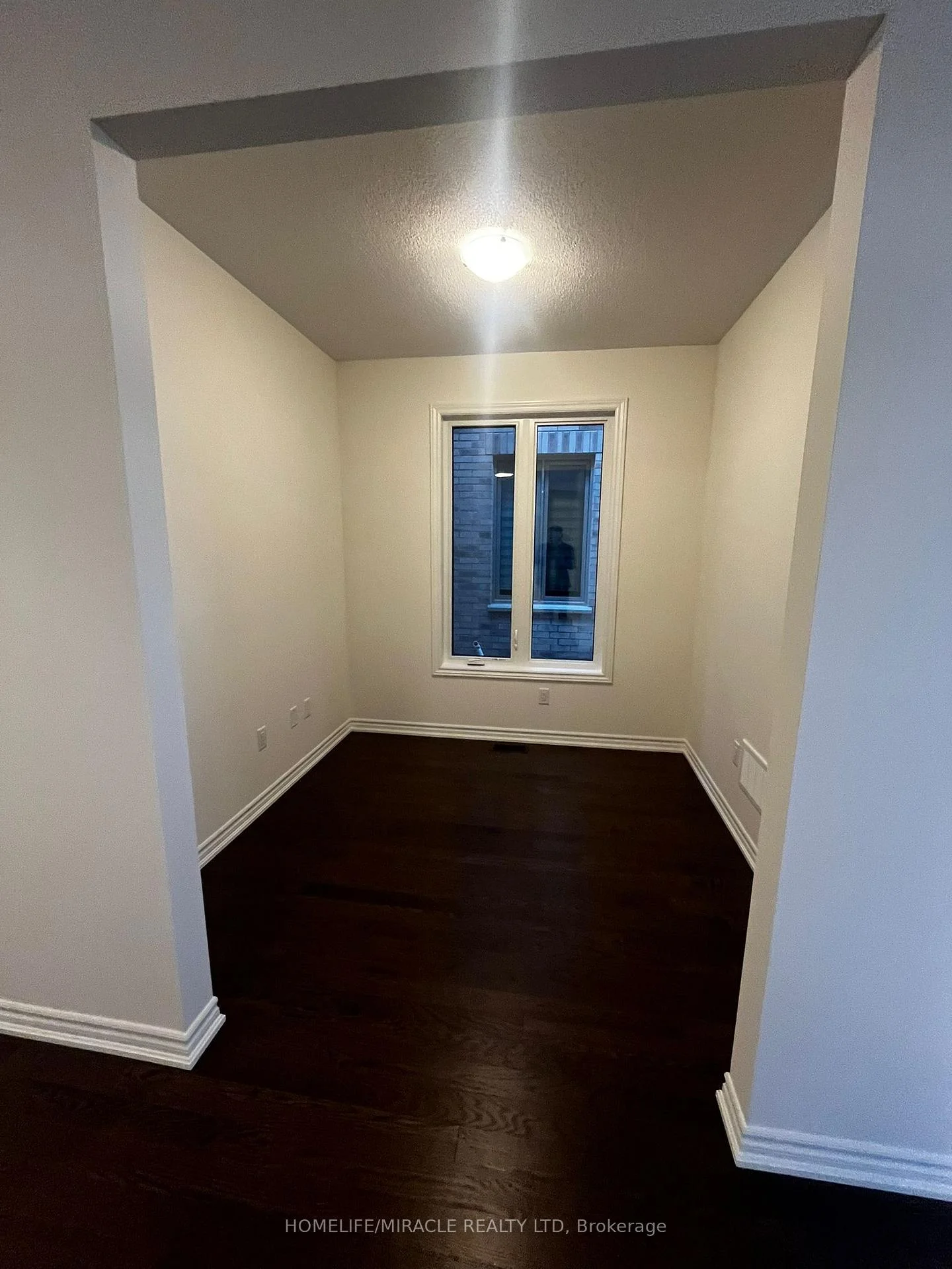 Photo 11 of Unit Bsmt, 24 Phoenix Boulevard, Barrie, Rural Barrie Southeast — HOMEH