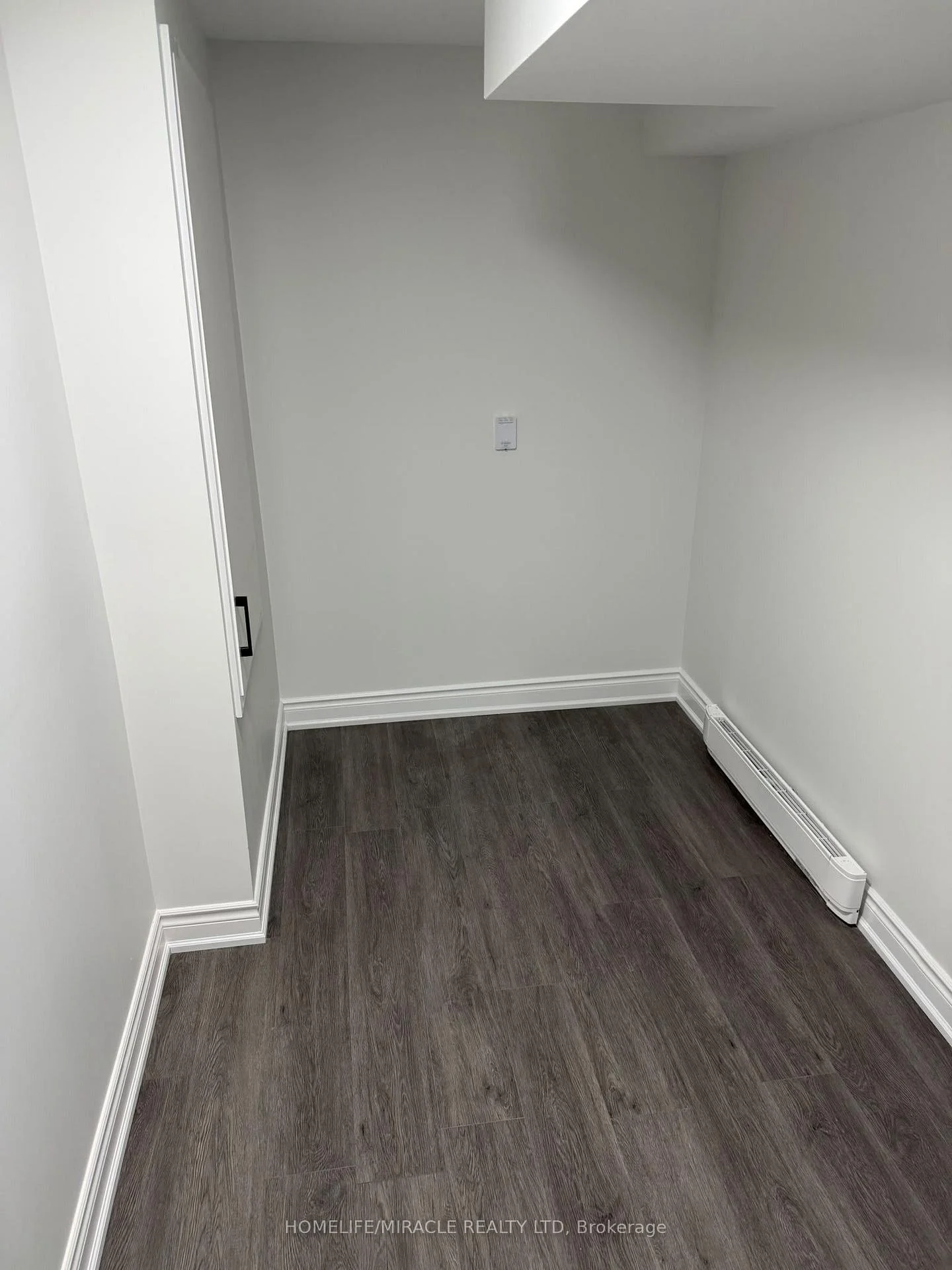Photo 14 of Unit Bsmt, 24 Phoenix Boulevard, Barrie, Rural Barrie Southeast — HOMEH