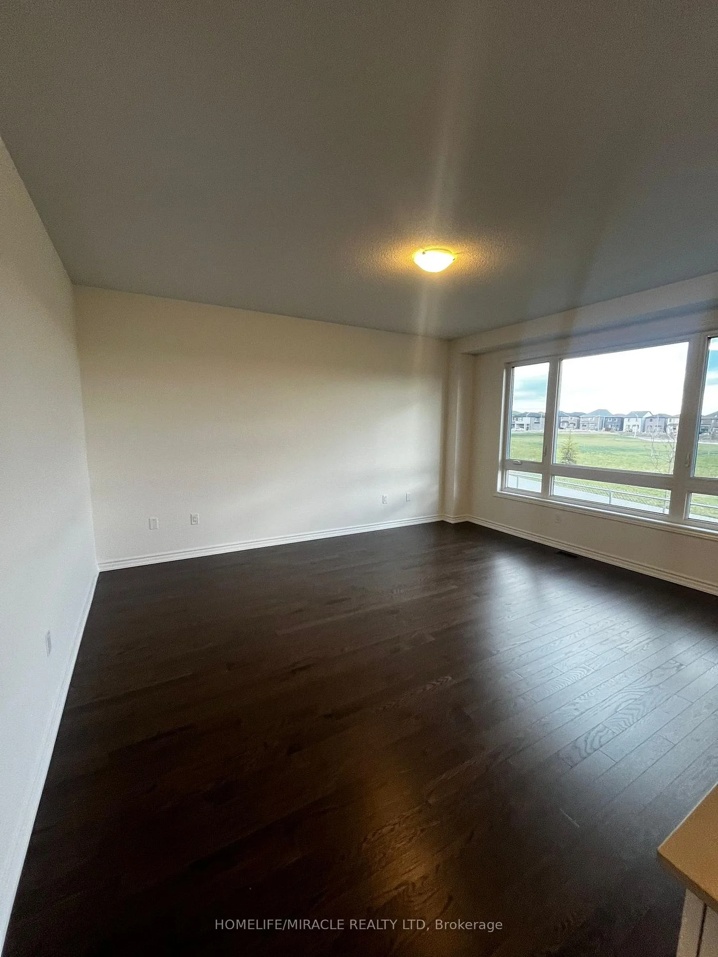 Photo 17 of Unit Bsmt, 24 Phoenix Boulevard, Barrie, Rural Barrie Southeast — HOMEH