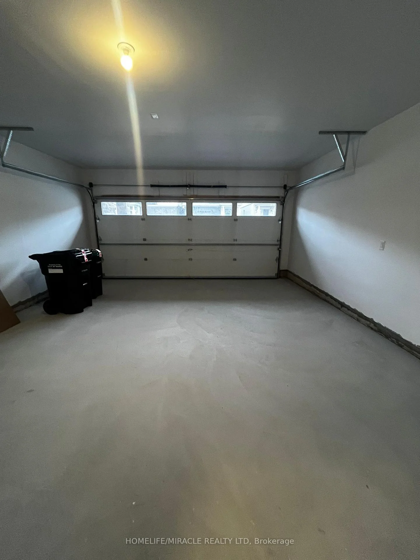 Photo 23 of Unit Bsmt, 24 Phoenix Boulevard, Barrie, Rural Barrie Southeast — HOMEH