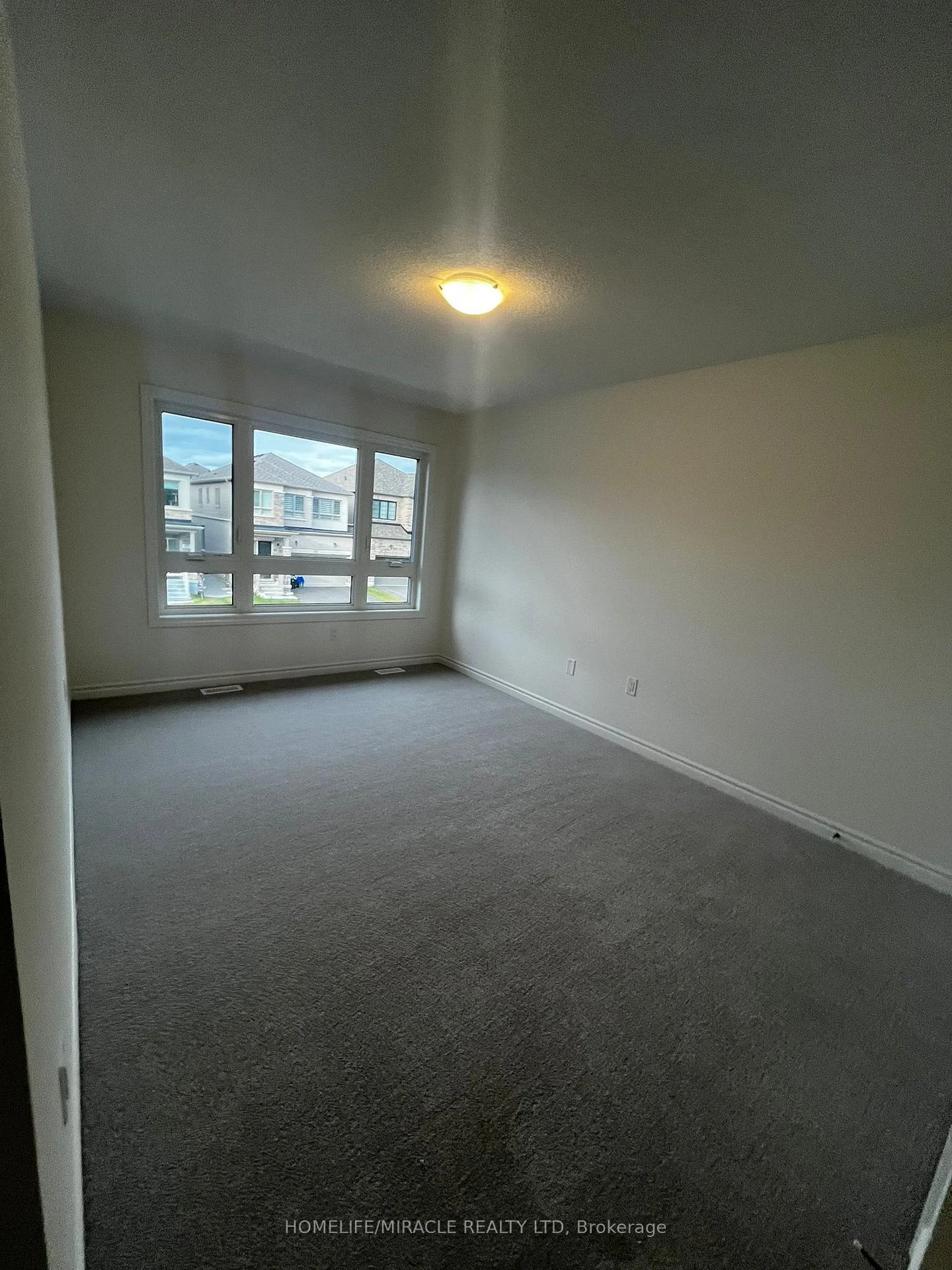 Photo 28 of Unit Bsmt, 24 Phoenix Boulevard, Barrie, Rural Barrie Southeast — HOMEH
