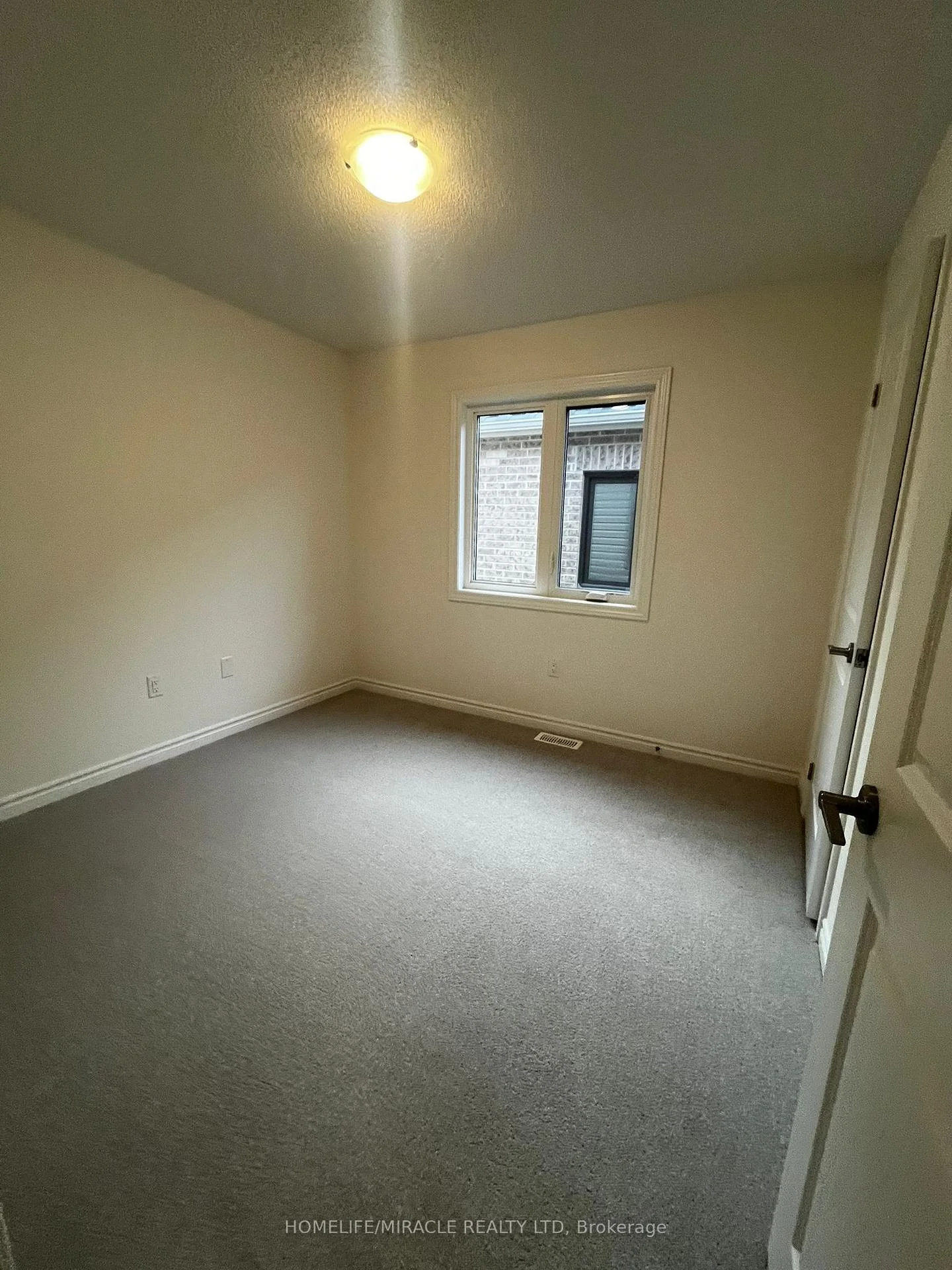 Photo 31 of Unit Bsmt, 24 Phoenix Boulevard, Barrie, Rural Barrie Southeast — HOMEH