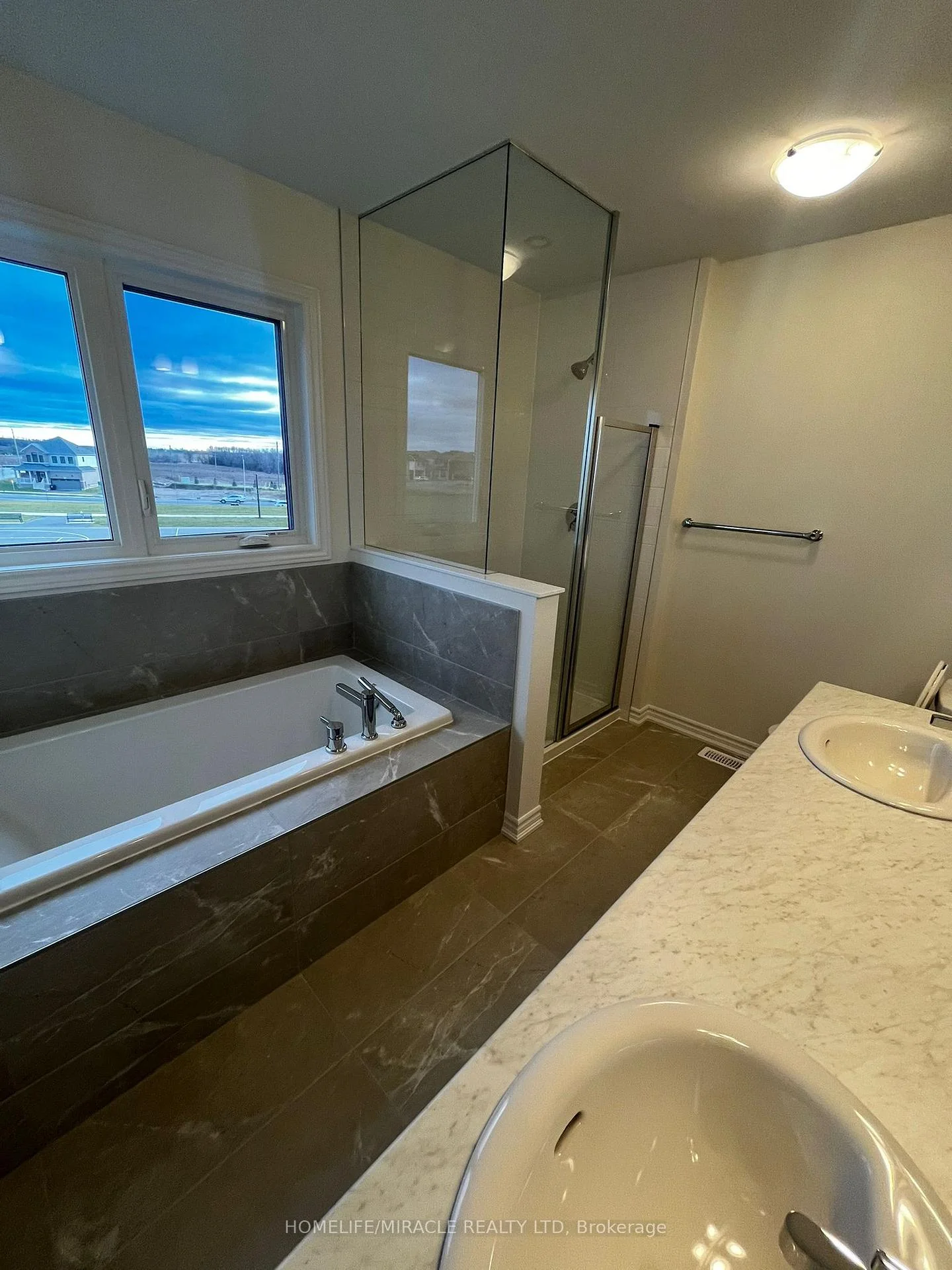 Photo 36 of Unit Bsmt, 24 Phoenix Boulevard, Barrie, Rural Barrie Southeast — HOMEH
