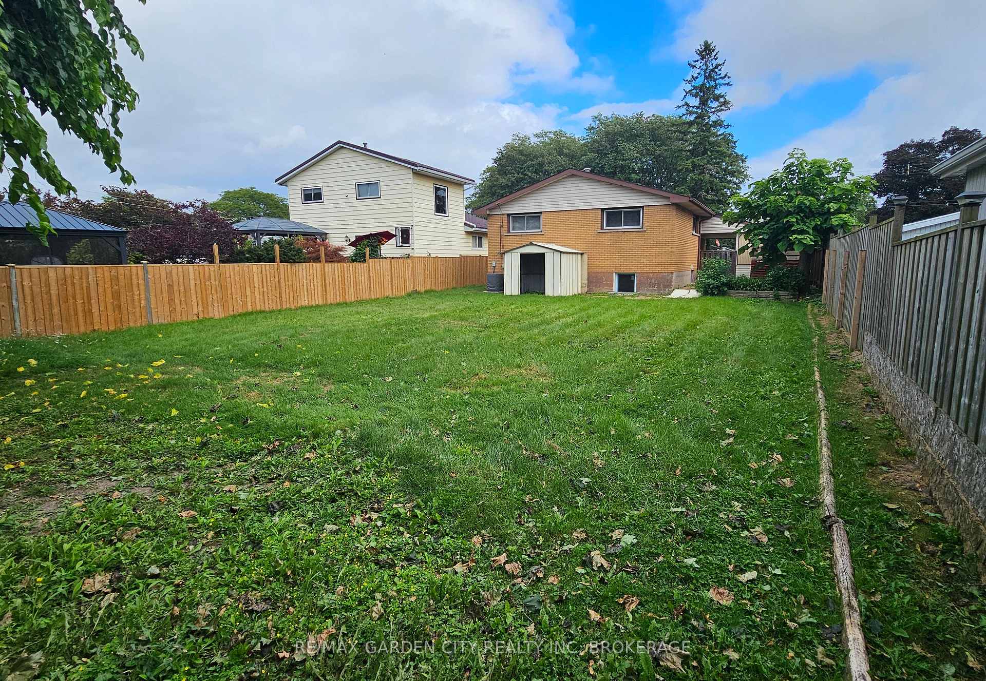 Photo 22 of 48 Manning Avenue, Hamilton, Greeningdon — HOMEH
