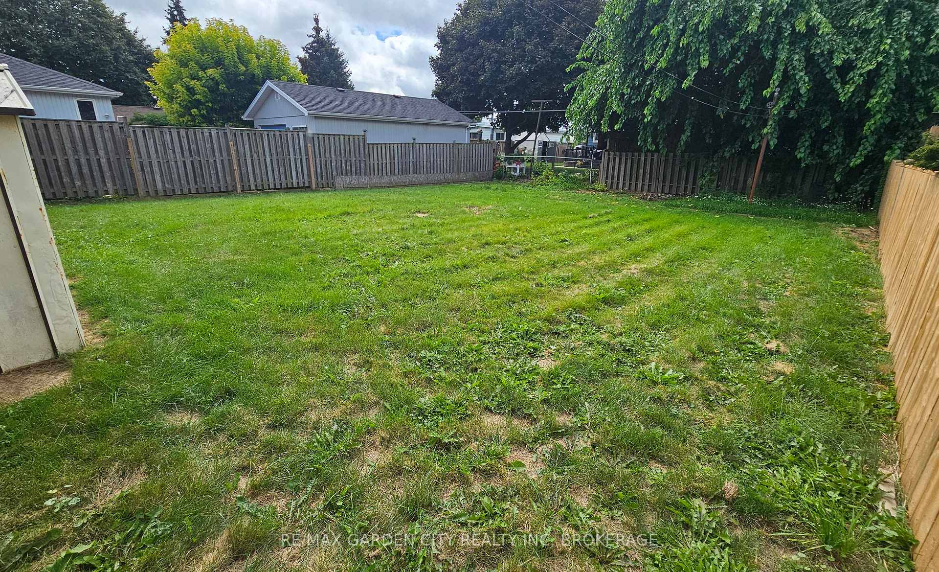 Photo 25 of 48 Manning Avenue, Hamilton, Greeningdon — HOMEH