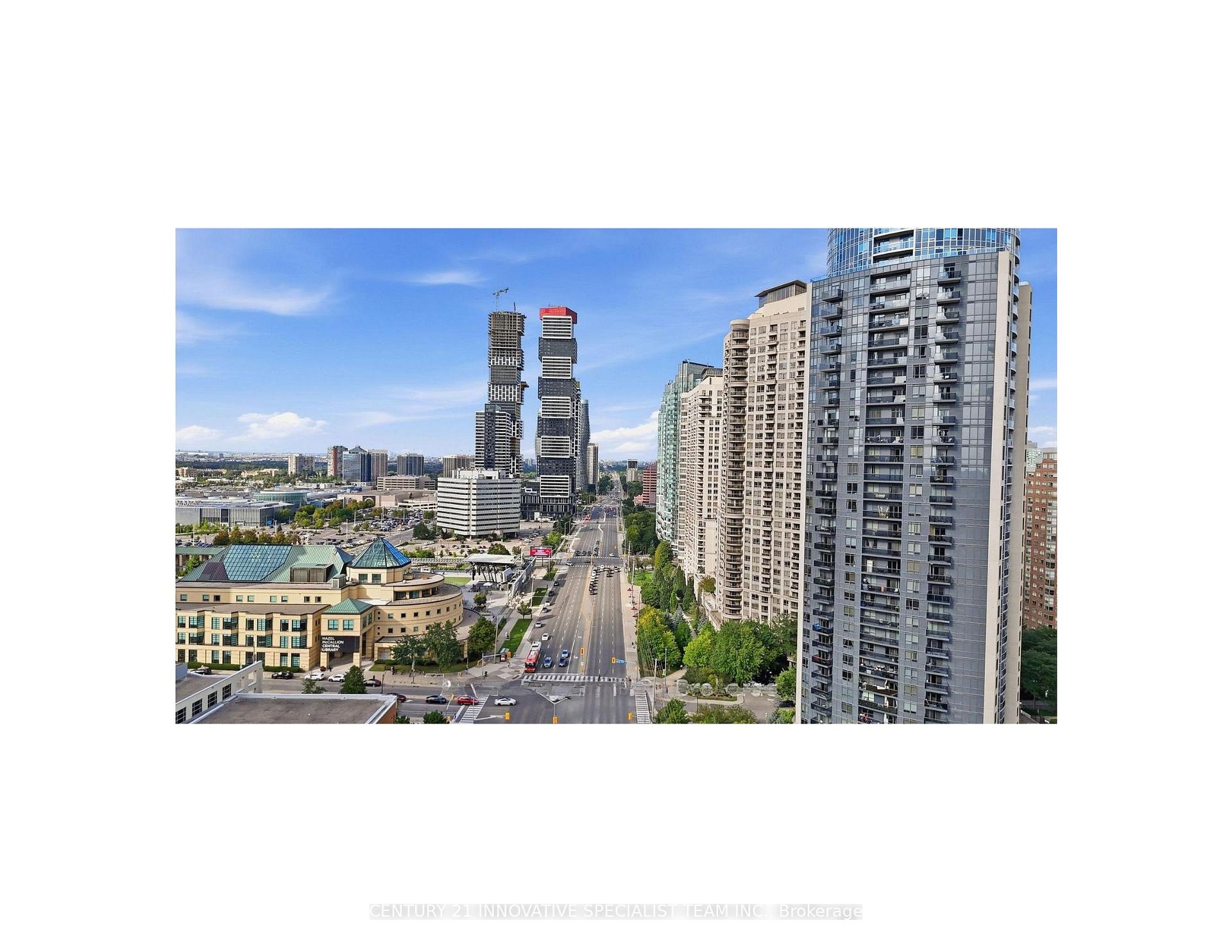 Photo 4 of Unit 905, 330 Burnhamthorpe Road W, Mississauga, City Centre — HOMEH
