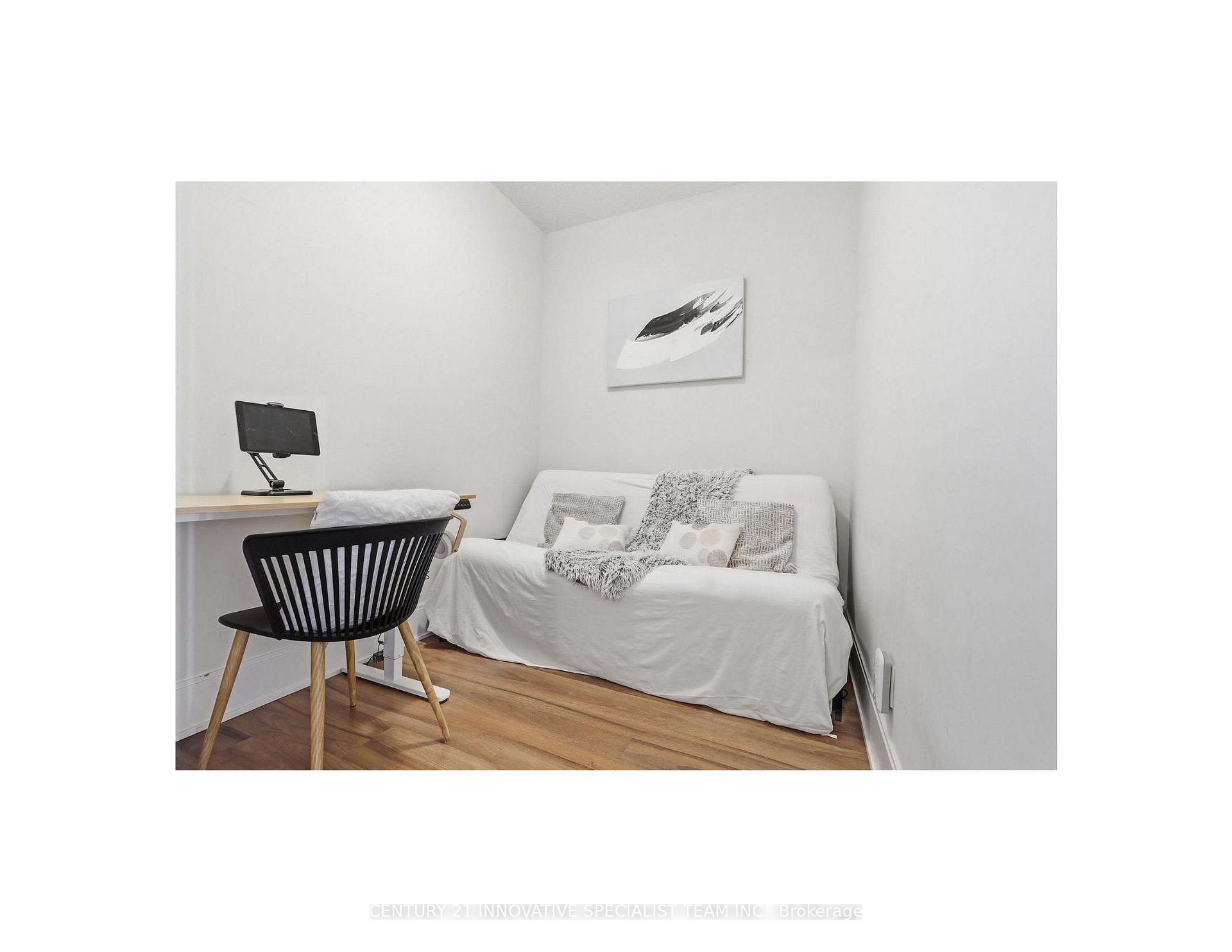 Photo 30 of Unit 905, 330 Burnhamthorpe Road W, Mississauga, City Centre — HOMEH