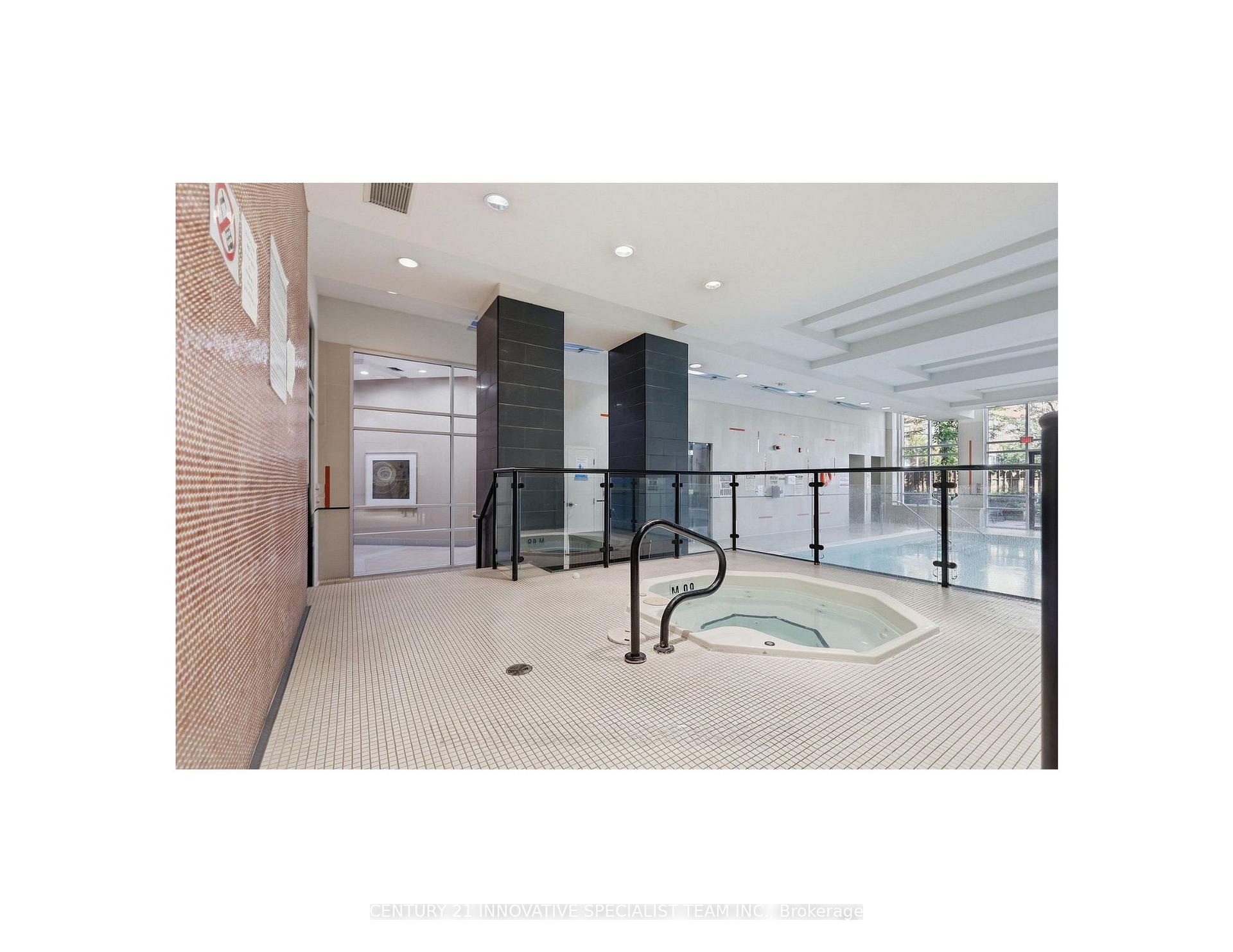 Photo 39 of Unit 905, 330 Burnhamthorpe Road W, Mississauga, City Centre — HOMEH