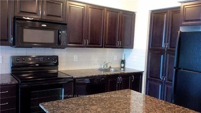 Photo 15 of Unit 905, 330 Burnhamthorpe Road W, Mississauga, City Centre — HOMEH