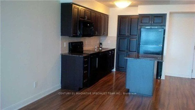 Photo 18 of Unit 905, 330 Burnhamthorpe Road W, Mississauga, City Centre — HOMEH