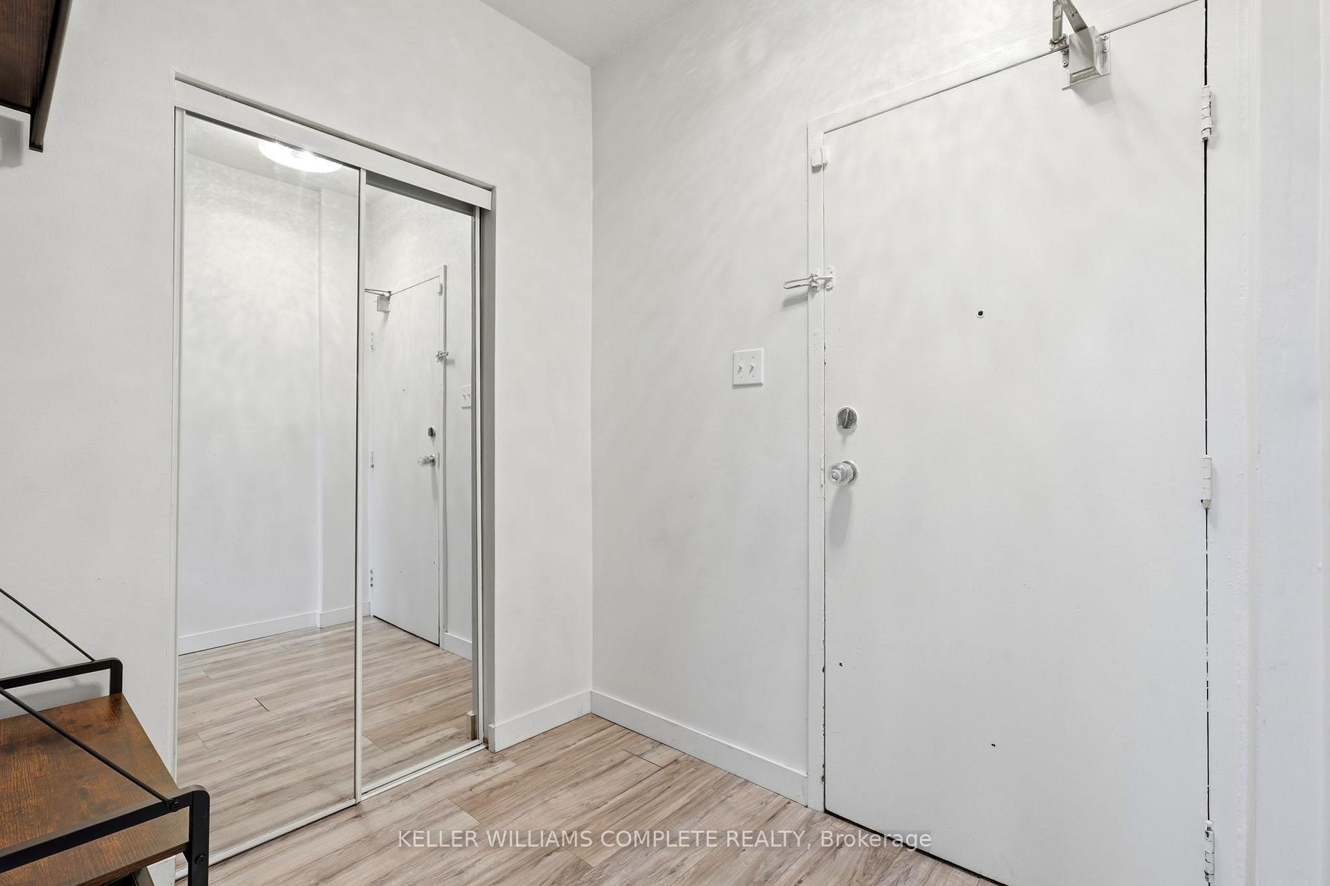 Photo 12 of Unit 17, 15 Nicklaus Drive, Hamilton, Vincent — HOMEH