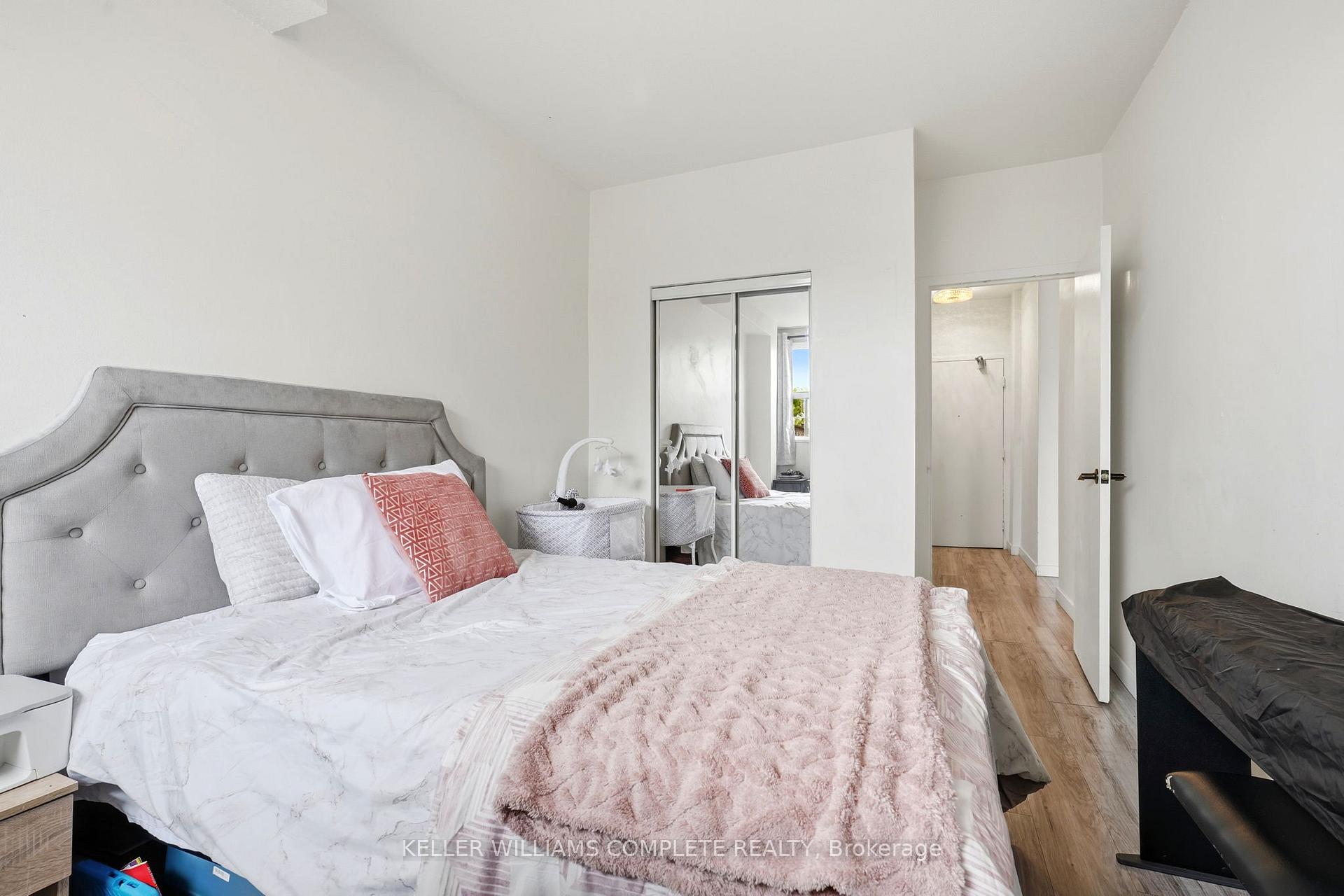Photo 15 of Unit 17, 15 Nicklaus Drive, Hamilton, Vincent — HOMEH