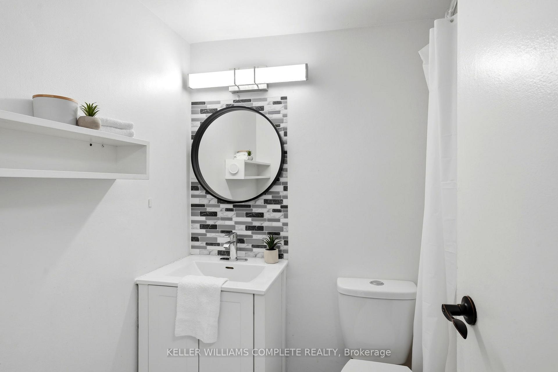 Photo 22 of Unit 17, 15 Nicklaus Drive, Hamilton, Vincent — HOMEH