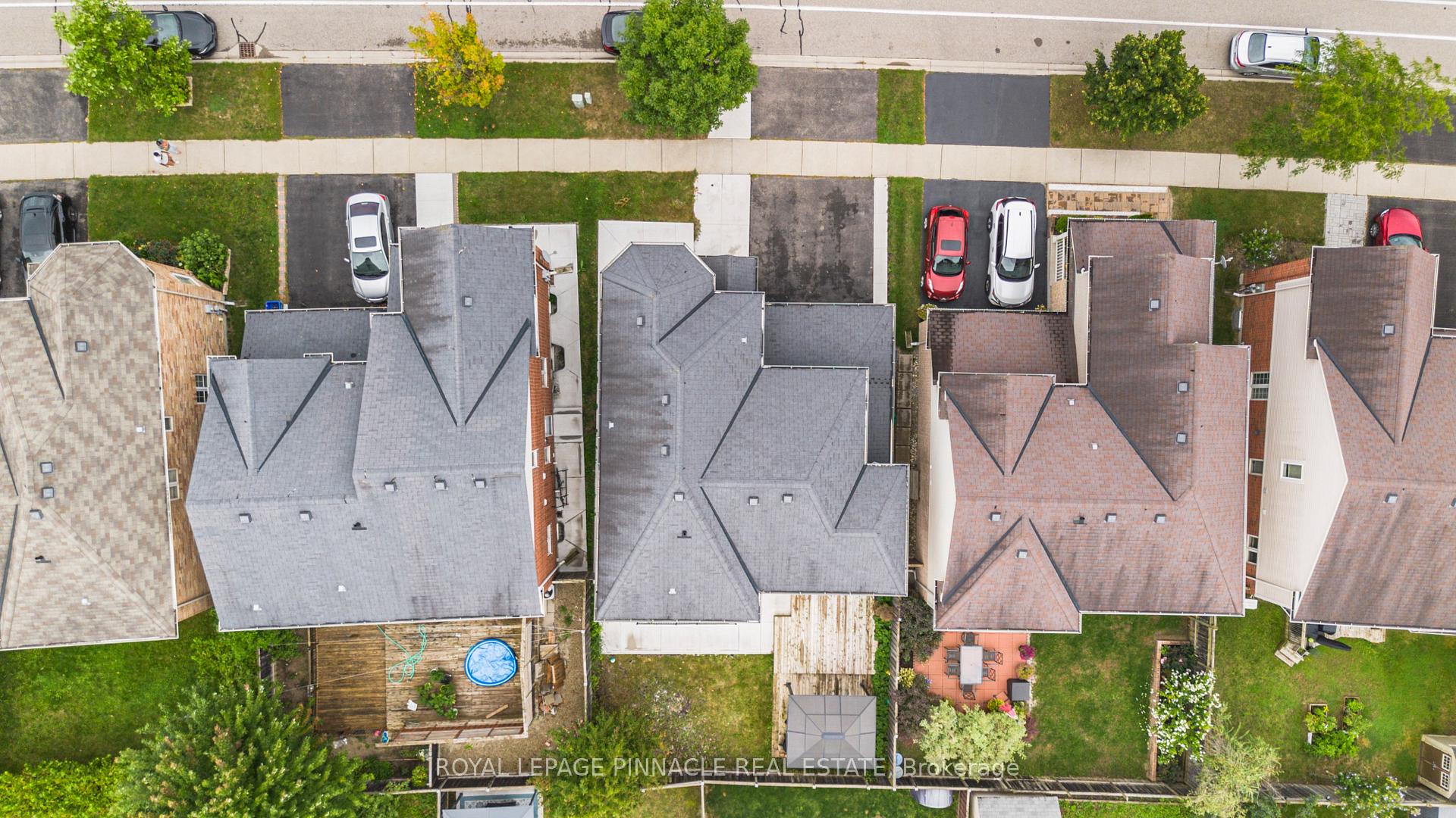 Photo 6 of 135 Baldwin Drive, Cambridge, Silver Heights — HOMEH