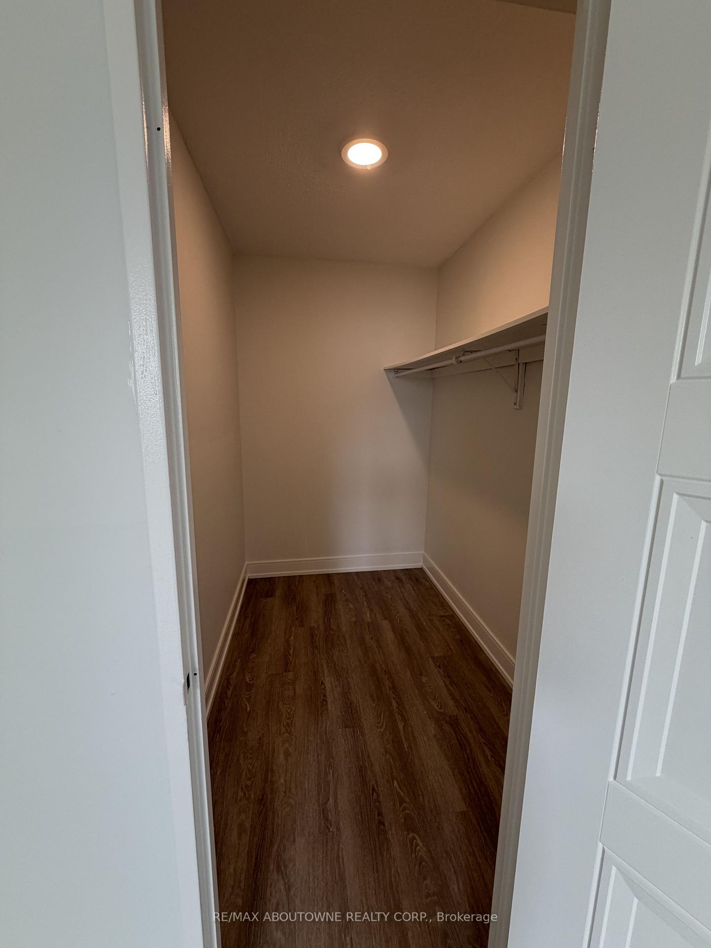 Photo 16 of Unit 202, 145 Wellington Street W, Aurora, Aurora Village — HOMEH