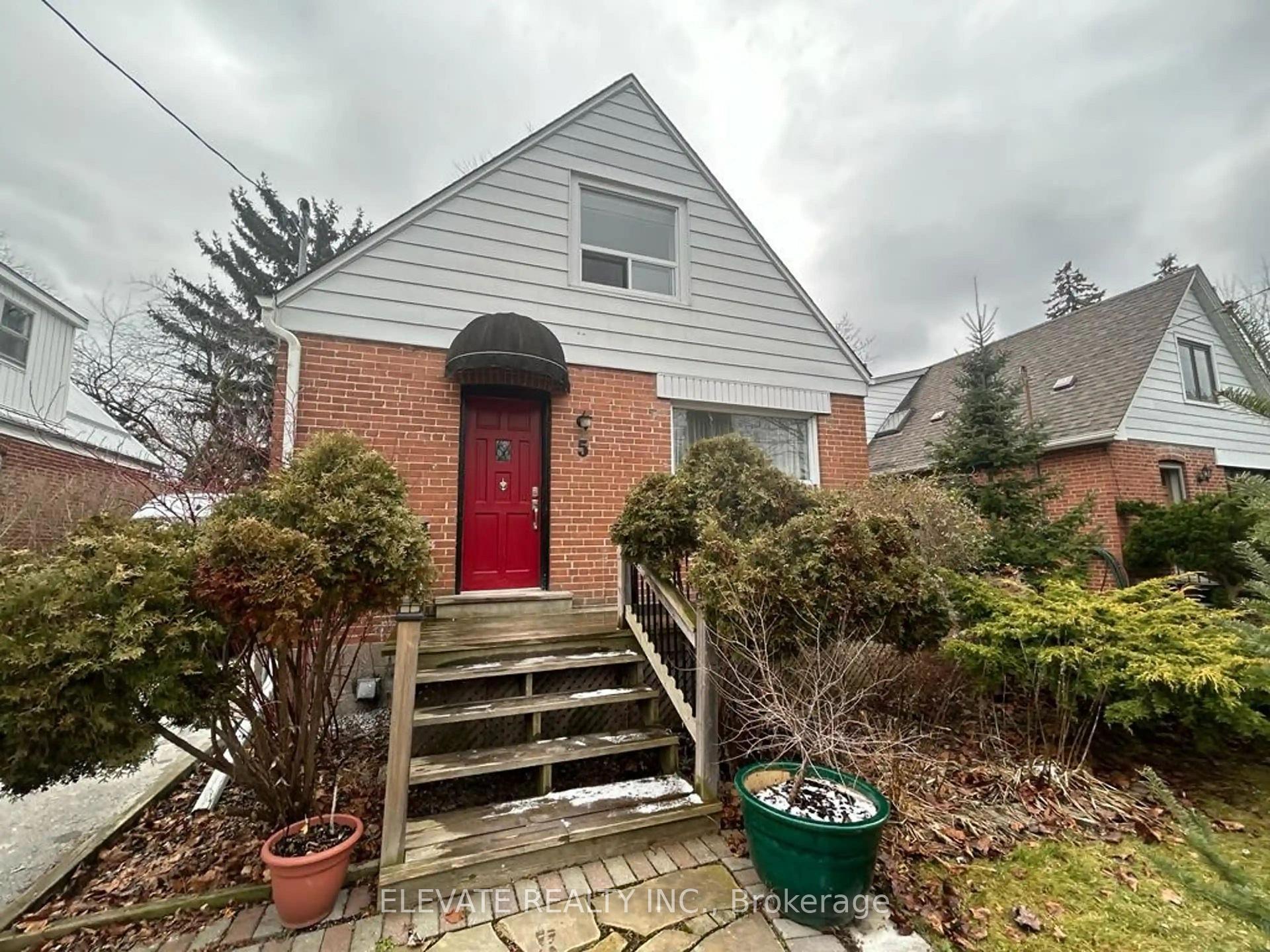 Photo 1 of Unit B, 5 Hollydene Road, Scarborough, Clairlea-Birchmount — HOMEH
