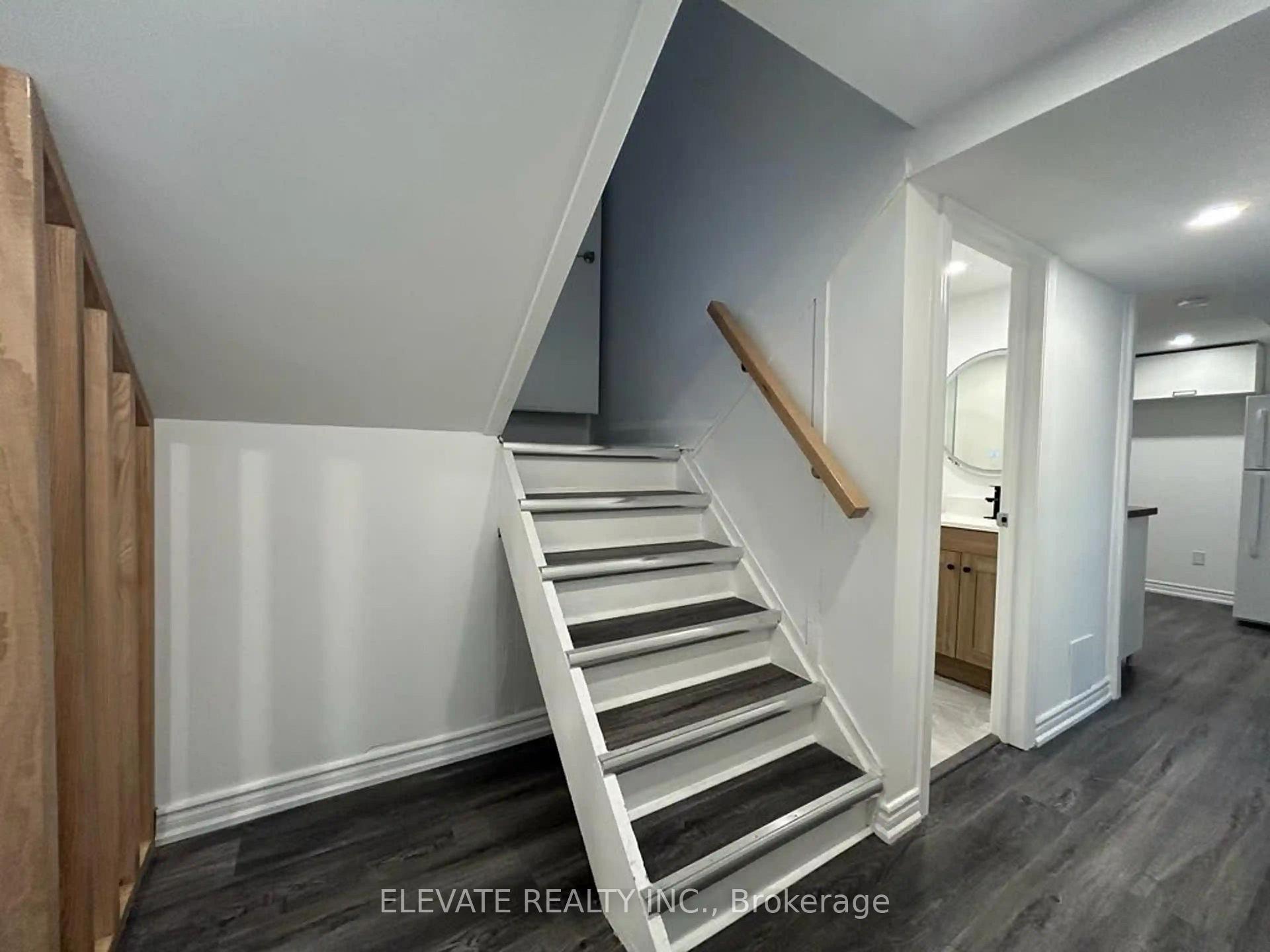 Photo 5 of Unit B, 5 Hollydene Road, Scarborough, Clairlea-Birchmount — HOMEH