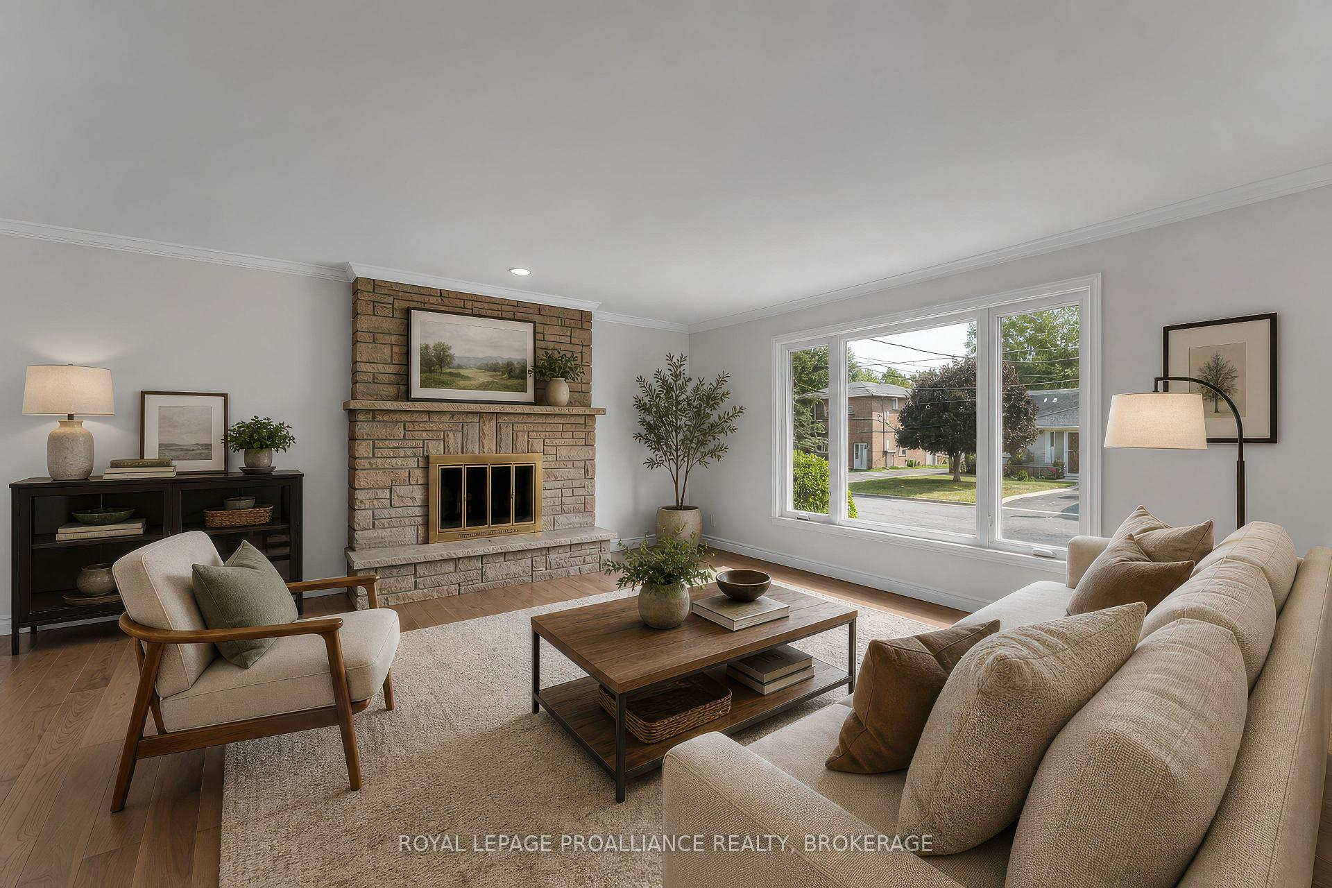 Photo 5 of 14 Baker Street, Kingston, Rideau — HOMEH