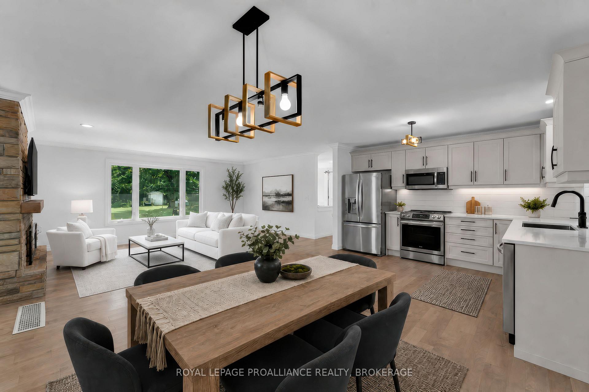 Photo 9 of 14 Baker Street, Kingston, Rideau — HOMEH