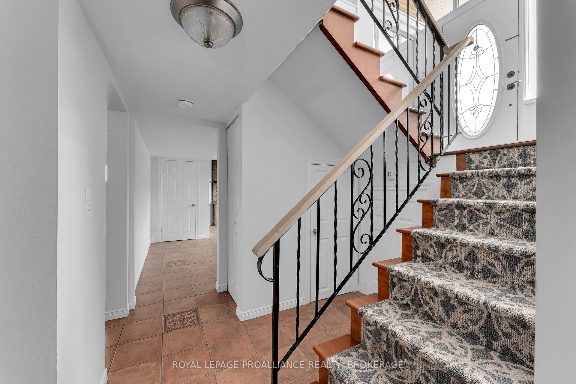 Photo 24 of 14 Baker Street, Kingston, Rideau — HOMEH