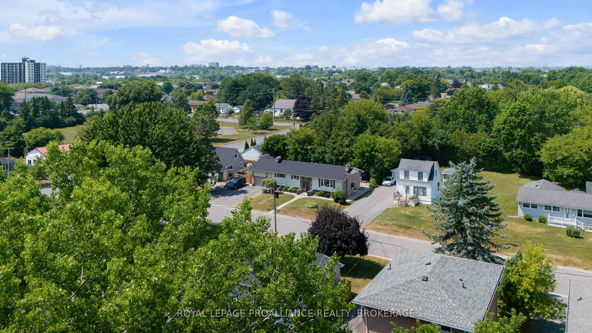 Photo 44 of 14 Baker Street, Kingston, Rideau — HOMEH