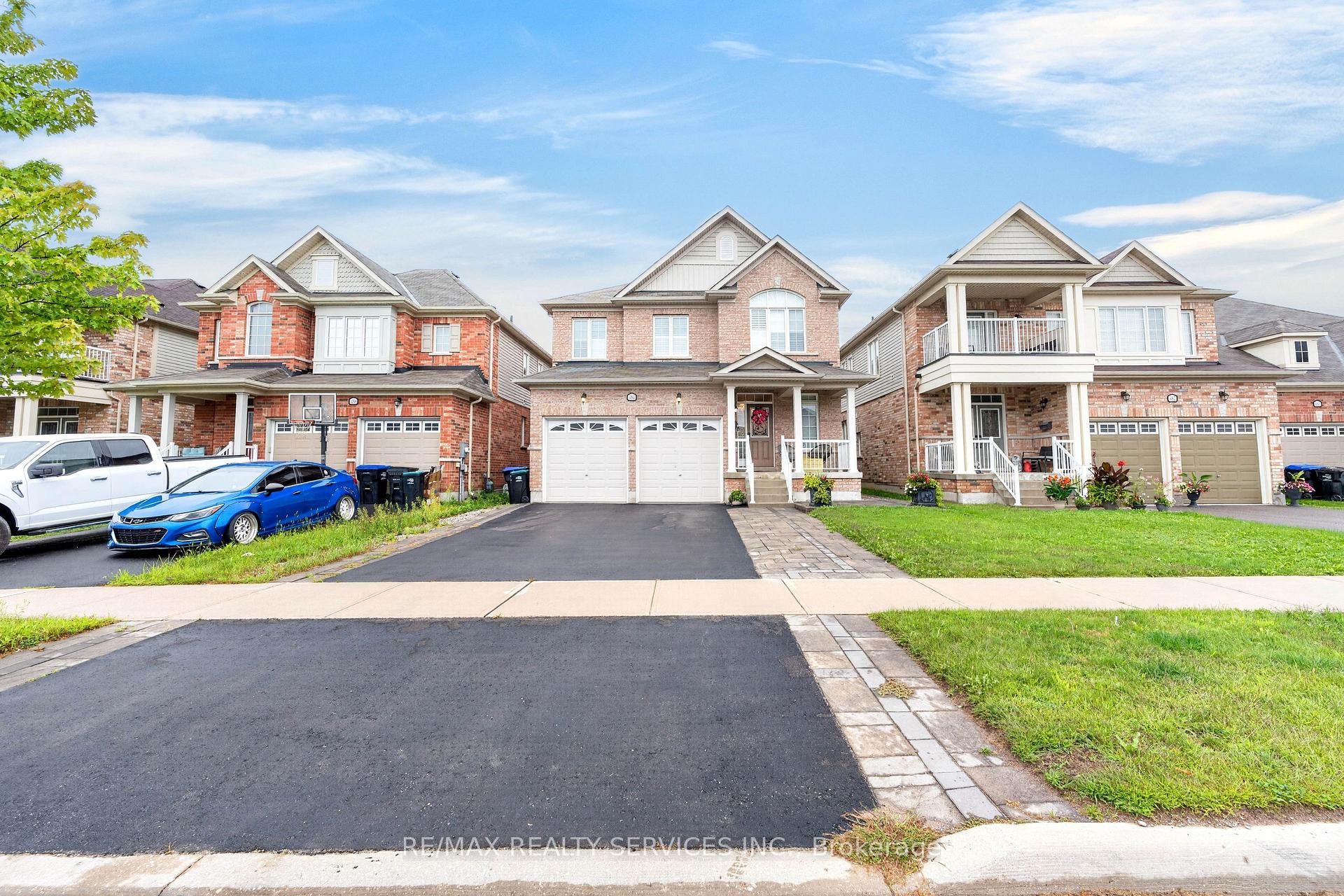 Photo 3 of 484 Greenwood Drive, Essa, Angus — HOMEH