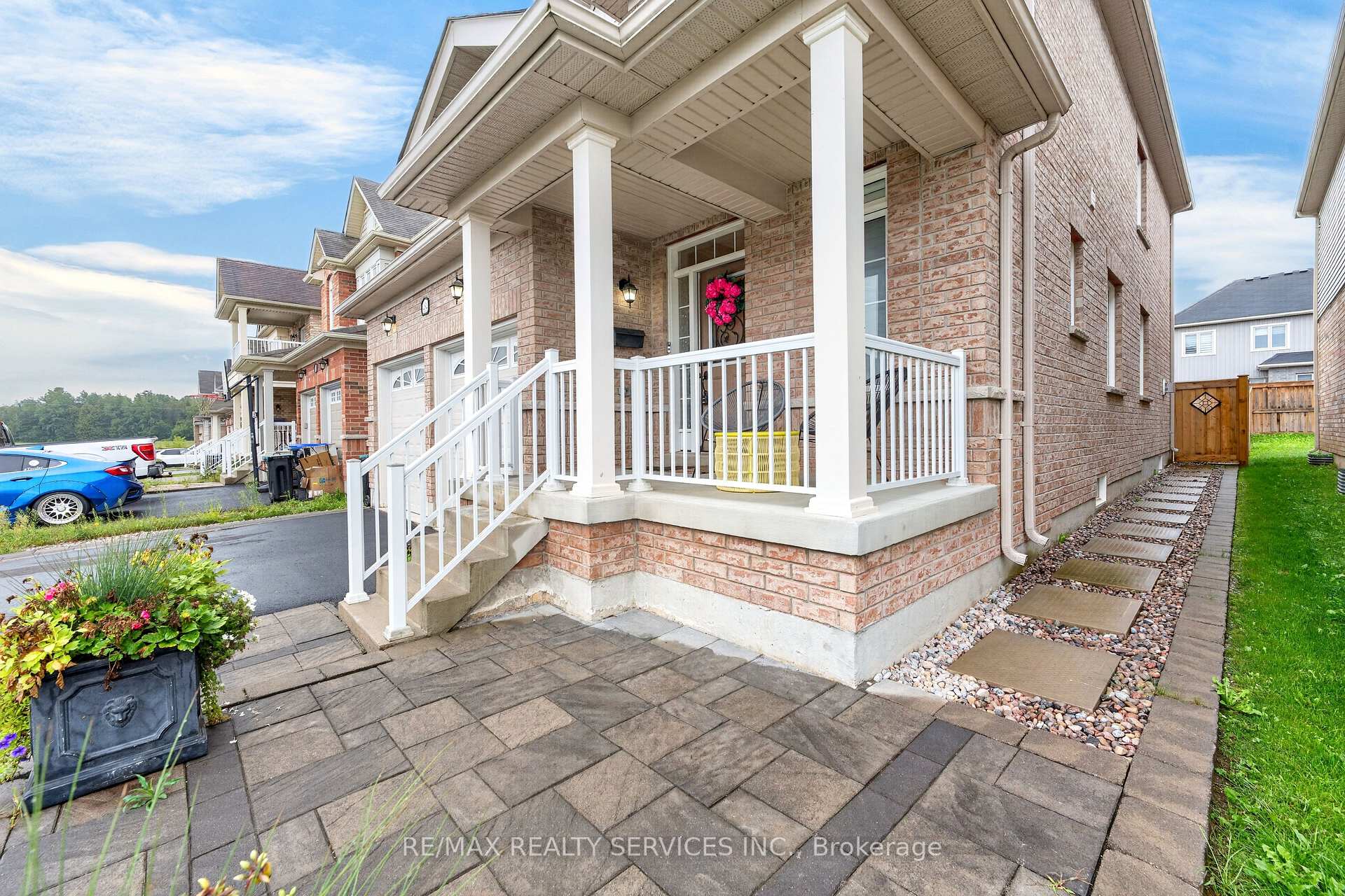 Photo 4 of 484 Greenwood Drive, Essa, Angus — HOMEH