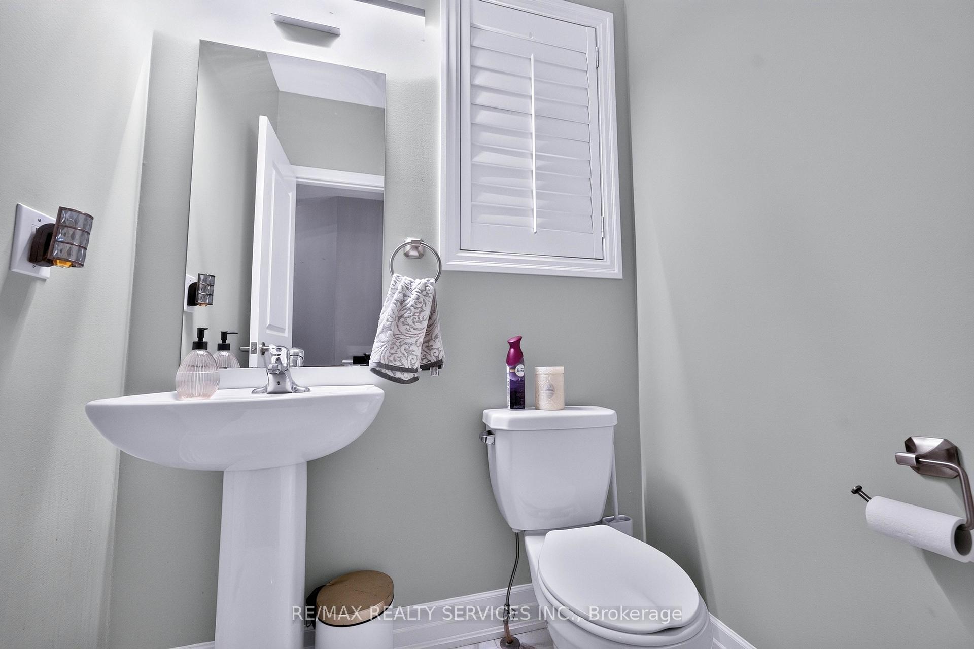 Photo 20 of 484 Greenwood Drive, Essa, Angus — HOMEH