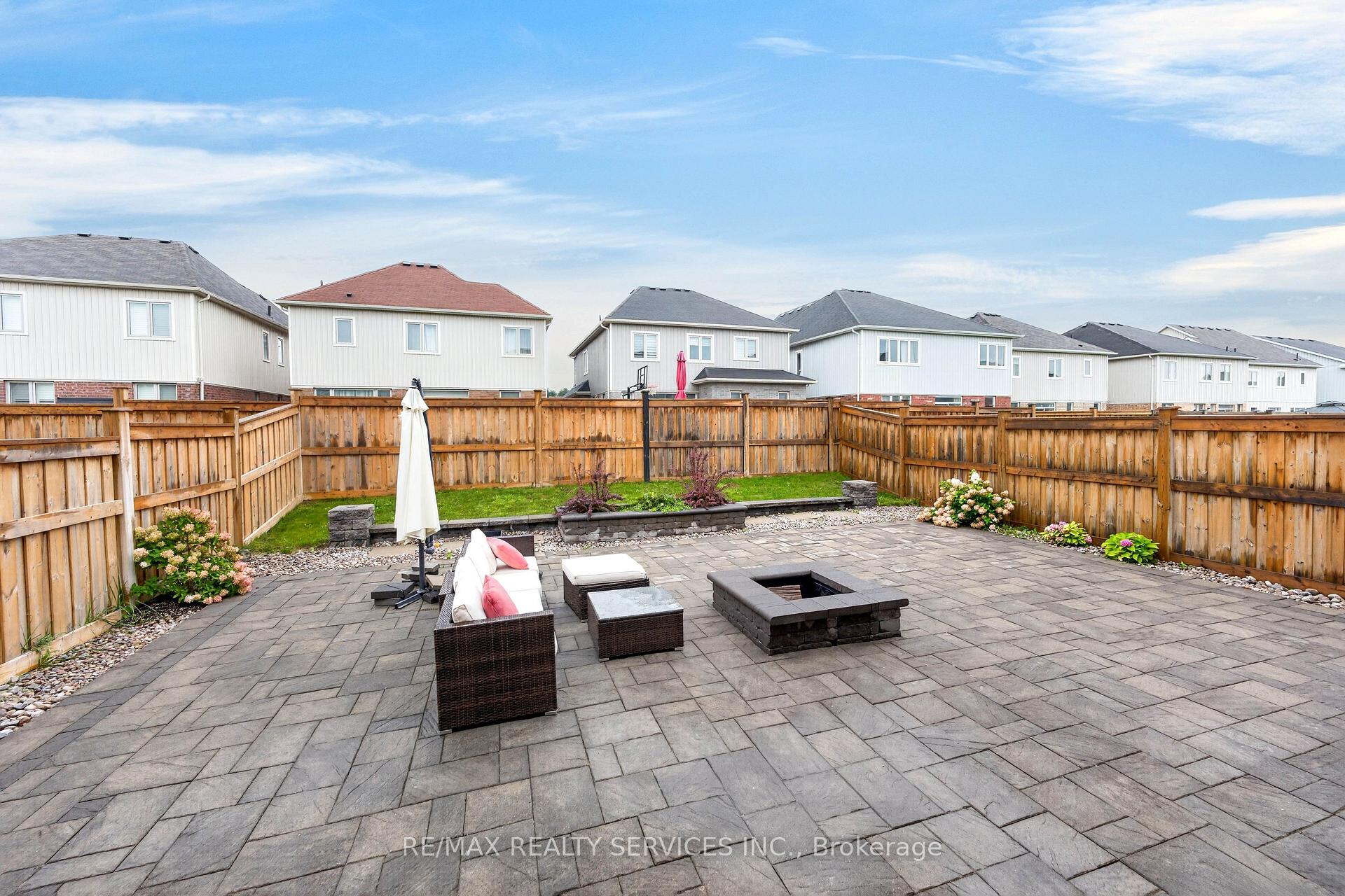 Photo 37 of 484 Greenwood Drive, Essa, Angus — HOMEH