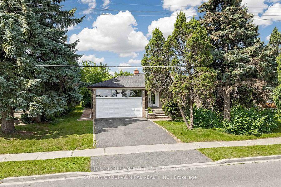 Photo 1 of Unit Upper, 129 Crestwood Road, Vaughan, Crestwood-Springfarm-Yorkhill — HOMEH