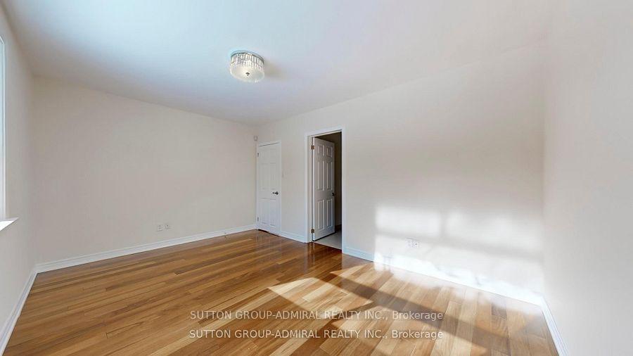 Photo 20 of Unit Upper, 129 Crestwood Road, Vaughan, Crestwood-Springfarm-Yorkhill — HOMEH