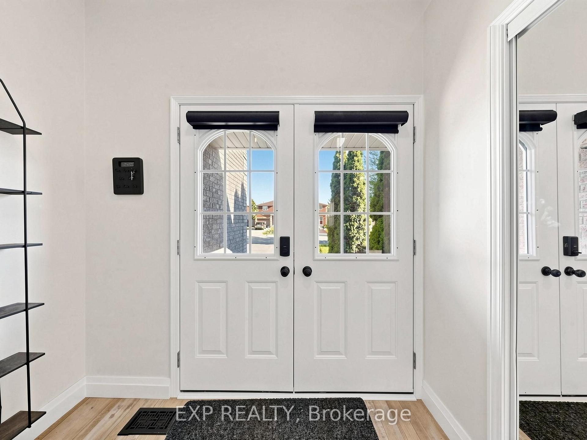 Photo 14 of 6 Booth Lane, Barrie, Painswick South — HOMEH