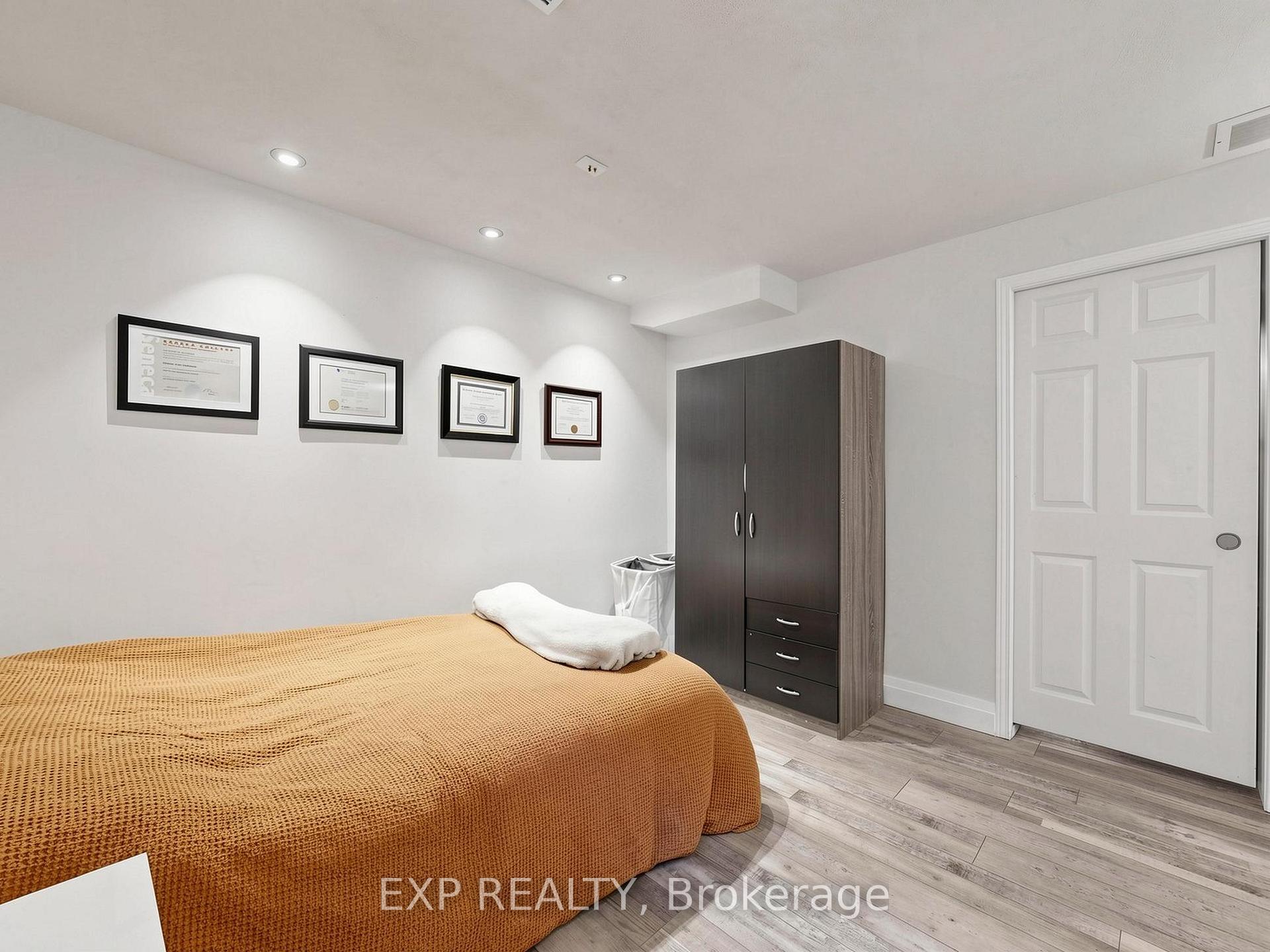 Photo 39 of 6 Booth Lane, Barrie, Painswick South — HOMEH