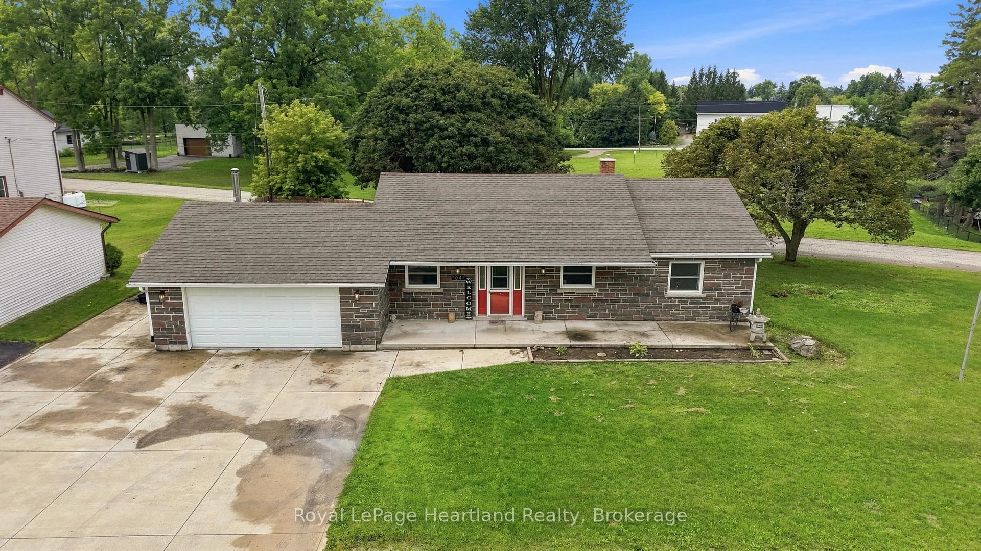 Photo 43 of 1041 Main Street, Howick — HOMEH