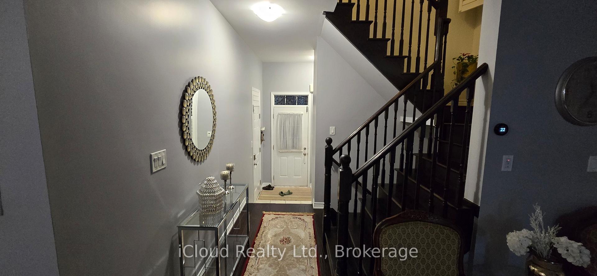 Photo 3 of 18 Stedford Crescent, Brampton, Northwest Brampton — HOMEH