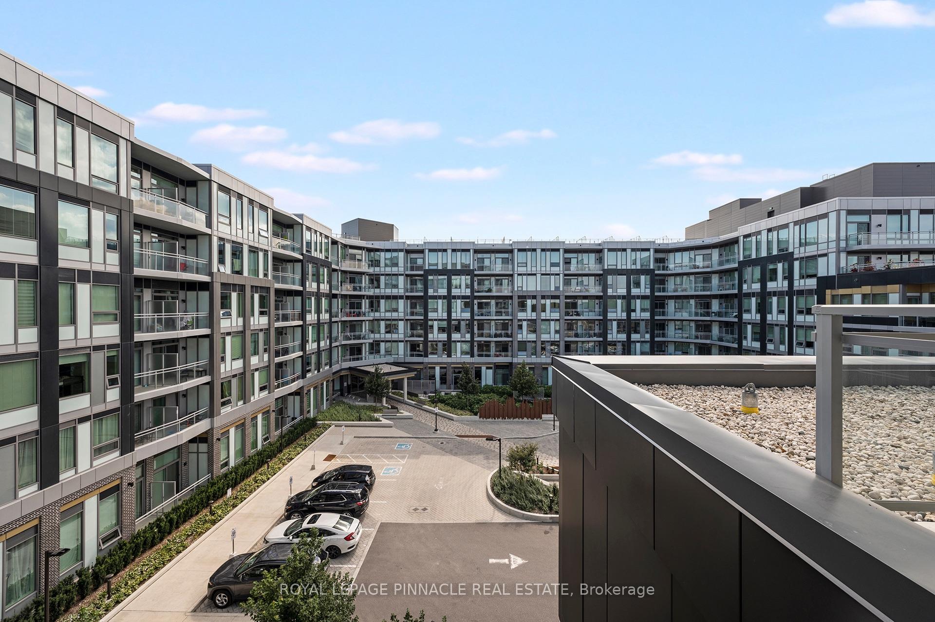 Photo 24 of Unit 403, 2501 Saw Whet Boulevard, Oakville, Glen Abbey — HOMEH