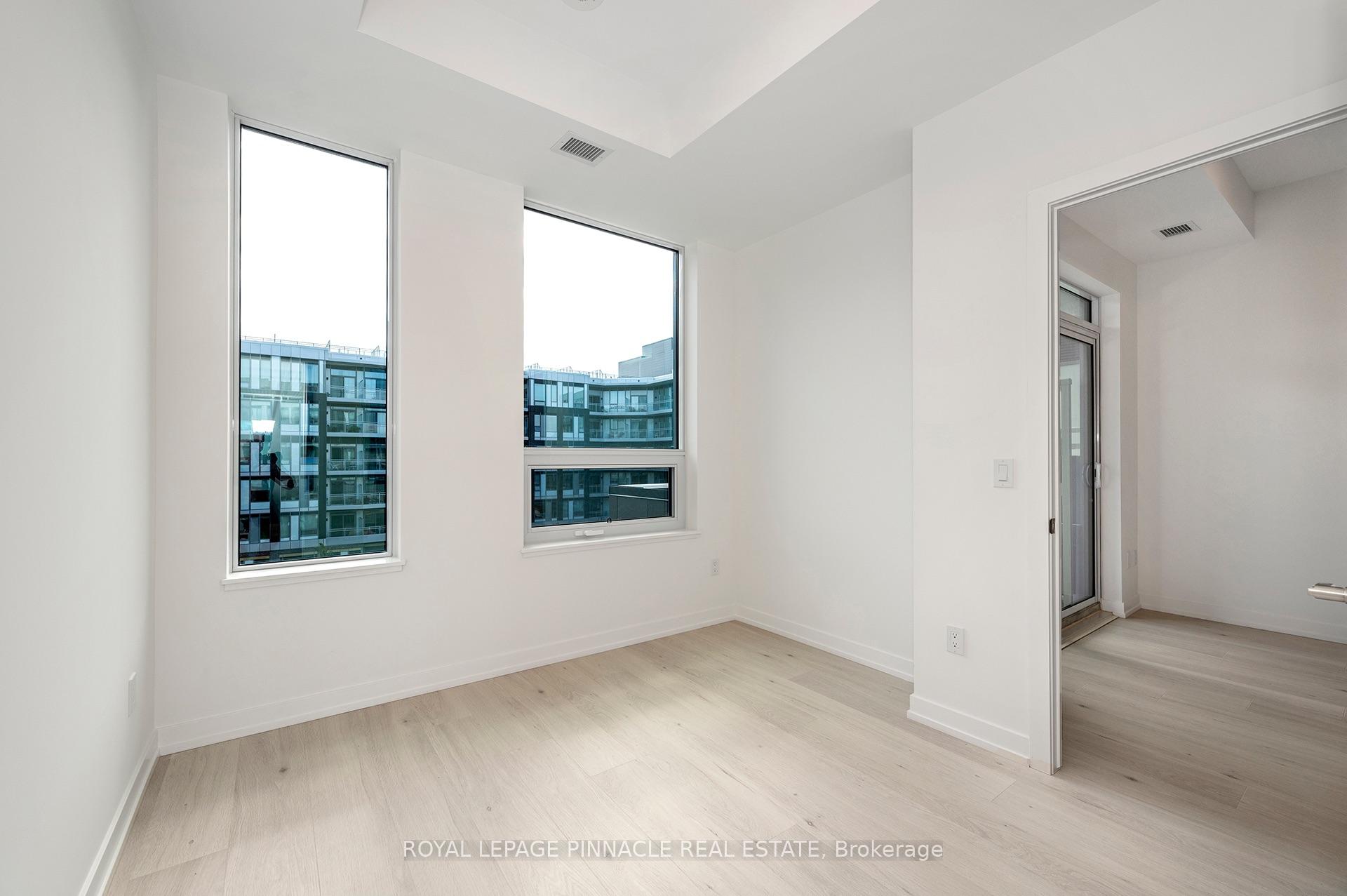 Photo 28 of Unit 403, 2501 Saw Whet Boulevard, Oakville, Glen Abbey — HOMEH