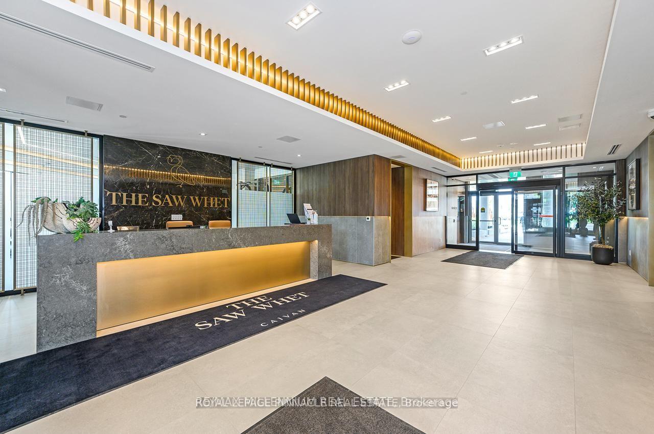 Photo 8 of Unit 403, 2501 Saw Whet Boulevard, Oakville, Glen Abbey — HOMEH