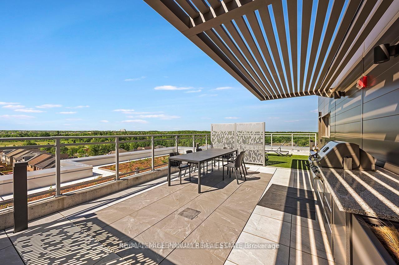 Photo 32 of Unit 403, 2501 Saw Whet Boulevard, Oakville, Glen Abbey — HOMEH