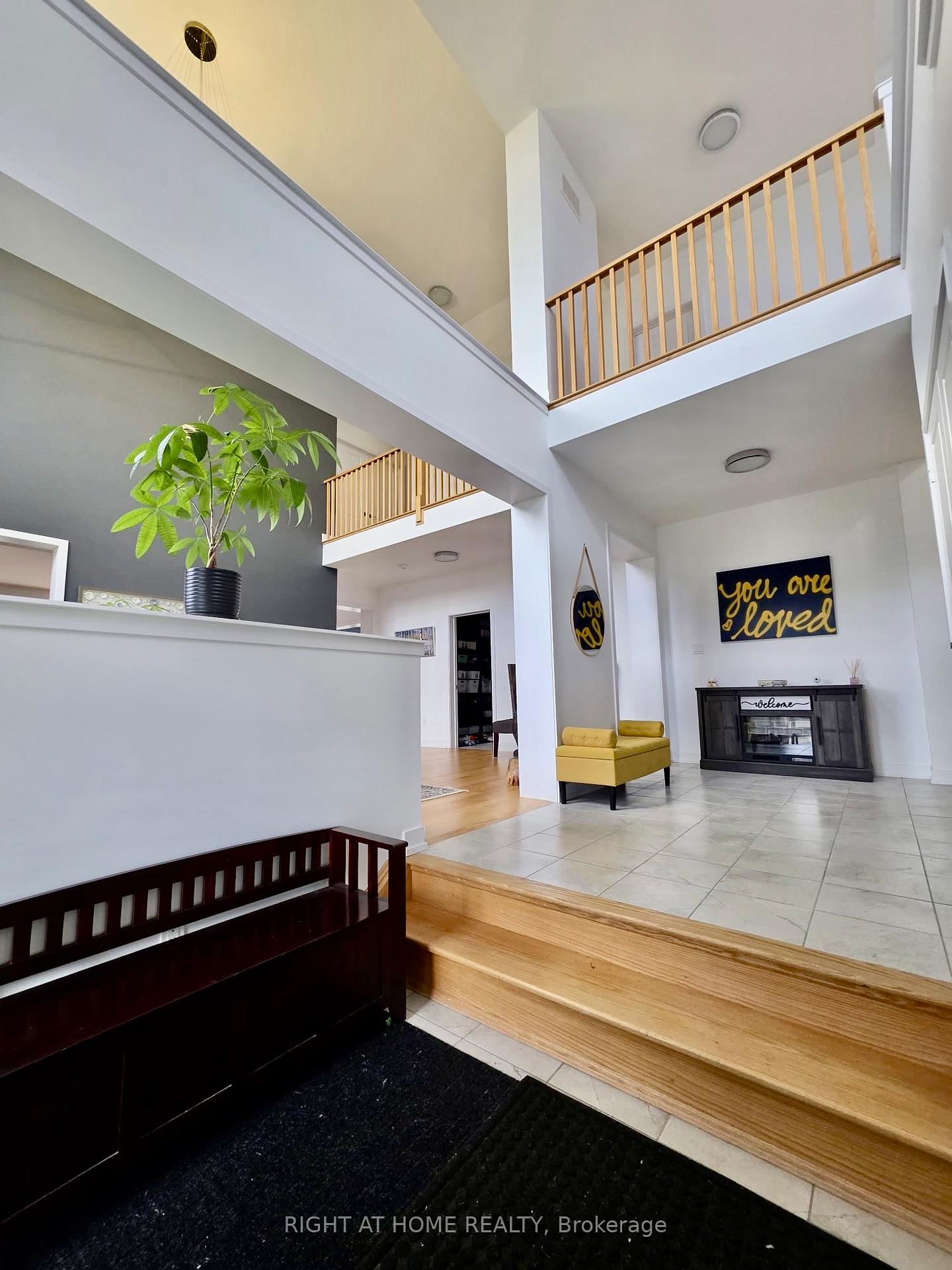 Photo 7 of 149 Springside Crescent, Blue Mountains — HOMEH