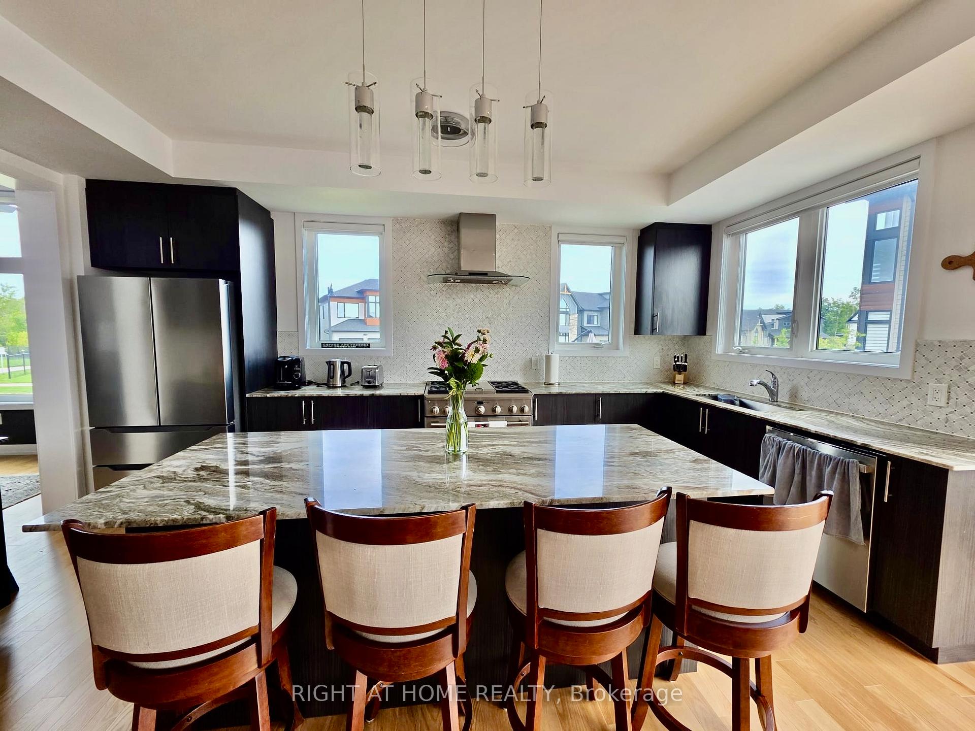Photo 19 of 149 Springside Crescent, Blue Mountains — HOMEH